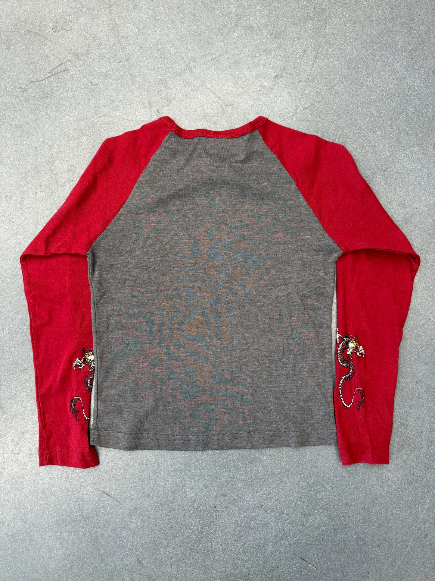 Y2K YOUTH KORN MEDALLION RAGLAN TEE (GIANT TAG)