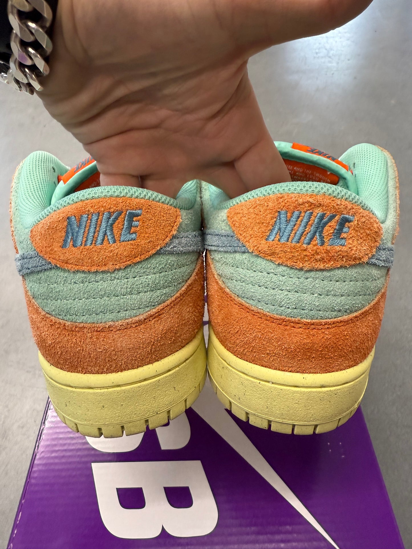 2023 SIZE 13 NIKE SB DUNK LOW ORANGE EMERALD RISE