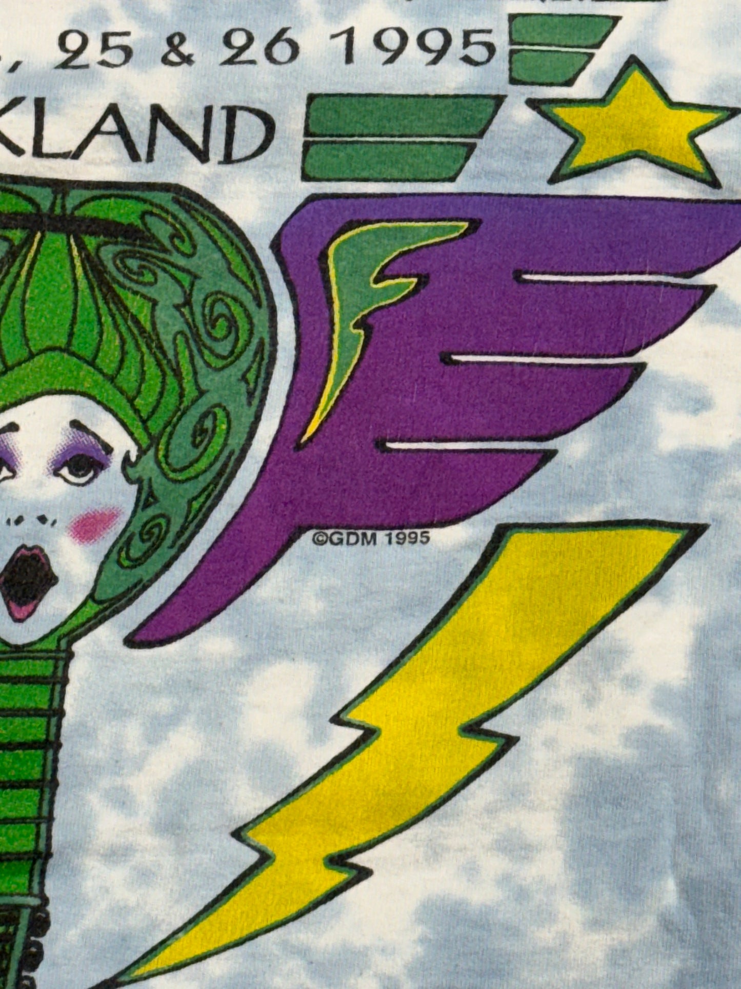 1995 GRATEFUL DEAD MARDI GRAS OAKLAND TEE (FOTL TAG)