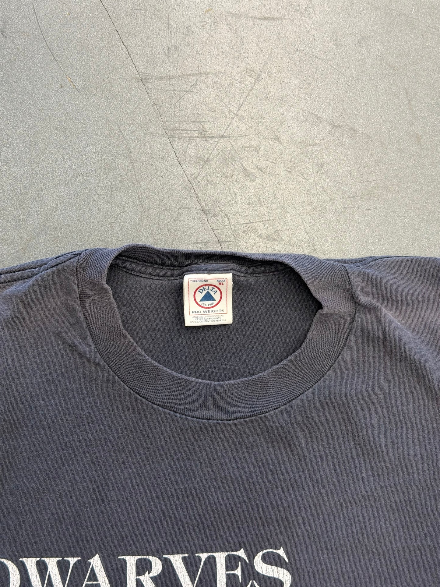 1997 DWARVES ARE YOUNG AND GOOD LOOKING TEE (DELTA TAG)