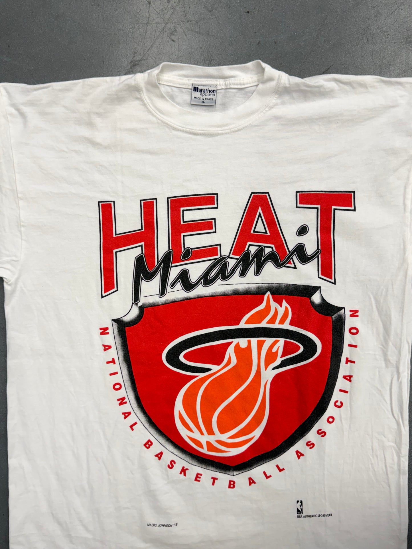 90'S MAGIC JOHNSON MIAMI HEAT NATIONAL BASKETBALL ASSOCIATION TEE (MARATHON TAG)