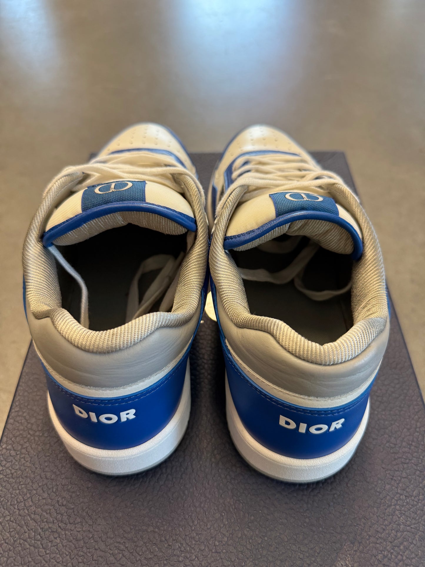 DIOR SIZE 43 B27 OBLIQUE LOW TOP SNEAKER (BLUE) (PRE-OWNED NO BOX)