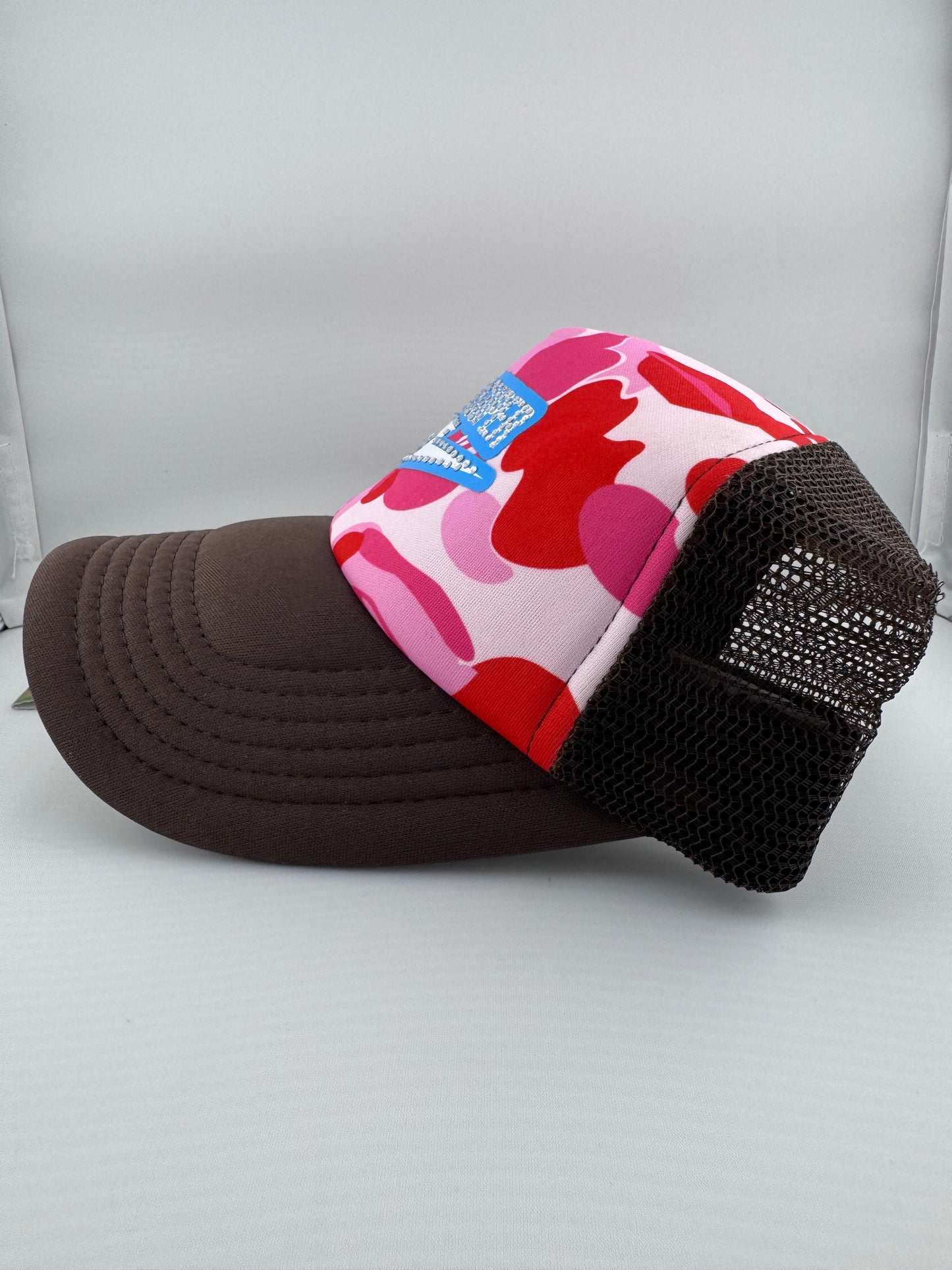A BATHING APE BAPE X KIDSUPER STA LOGO RHINESTONE TRUCKER CAP (NEW)