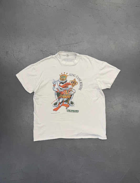 1990 THE MIAMI HERALD "KING 'CANE REIGNS" UNIVERSITY OF MIAMI TEE (STEDMAN TAG)