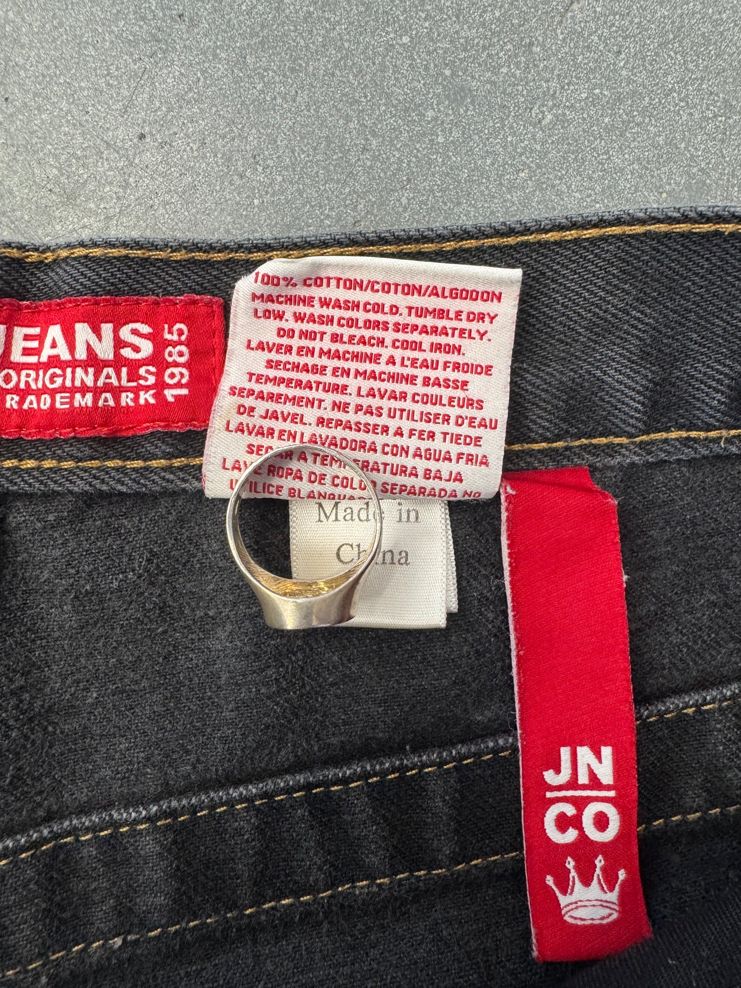 Y2K JNCO FLAMING SKULL DENIM SHORTS