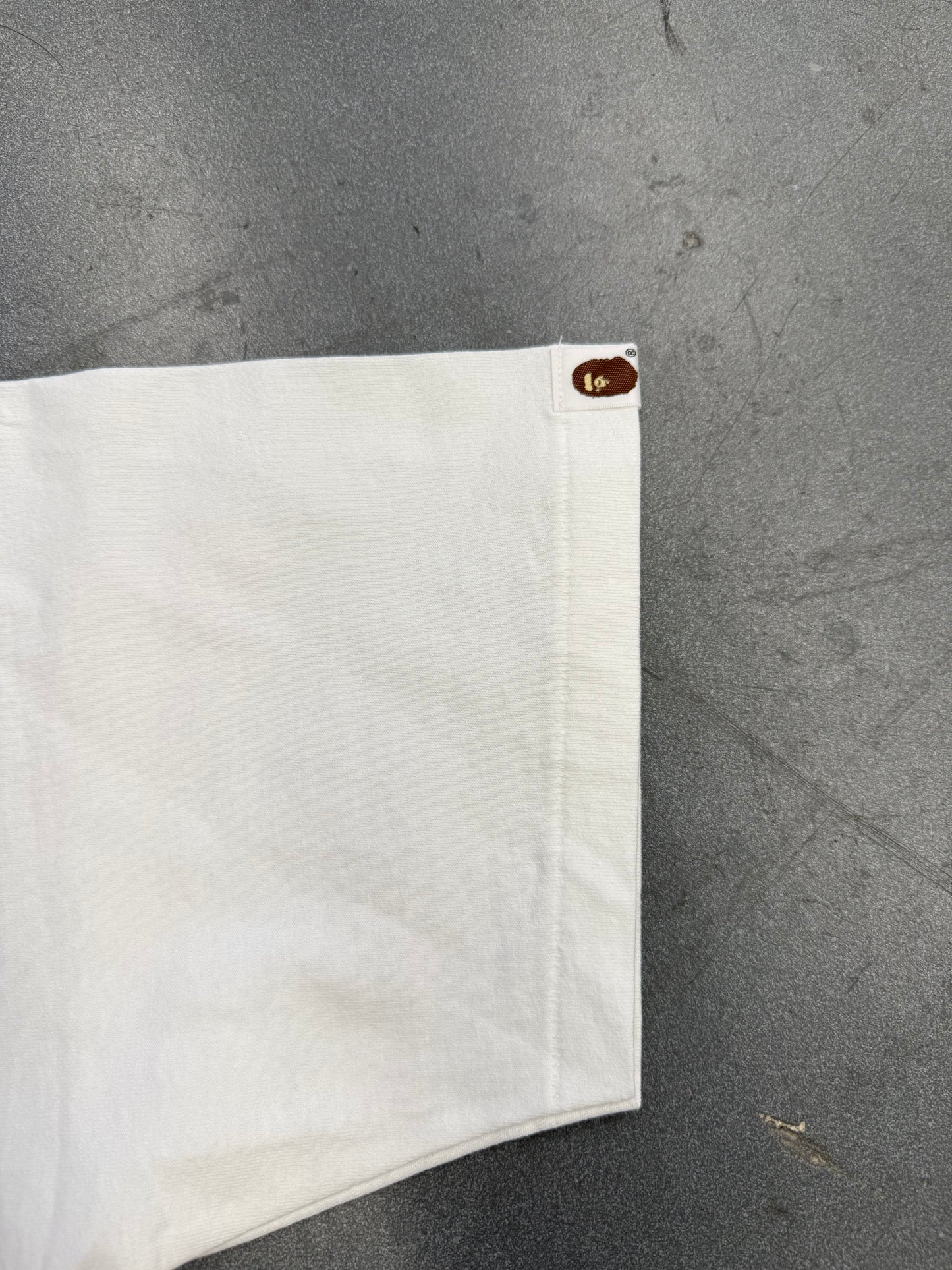 SS23 A BATHING APE BAPE COLORS NYC LOGO TEE - WHITE (XL) (NEW IN BAG)