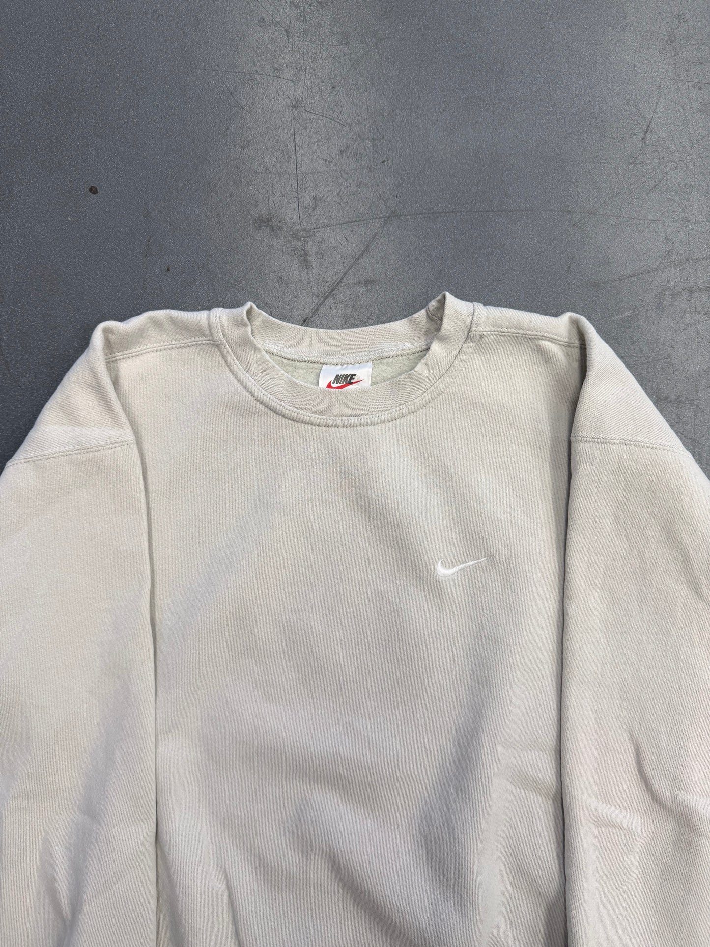 90S NIKE SIDE SWOOSH CREWNECK - MARSHMALLOW (NIKE RED SWOOSH TAG)