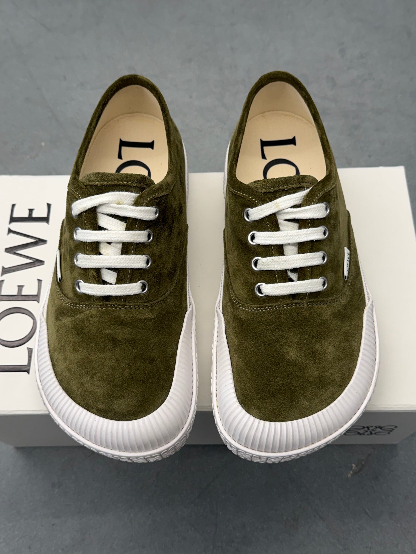 2024 LOEWE TERRA VULCA LACE UP SNEAKER - OLIVE (W/BOX)