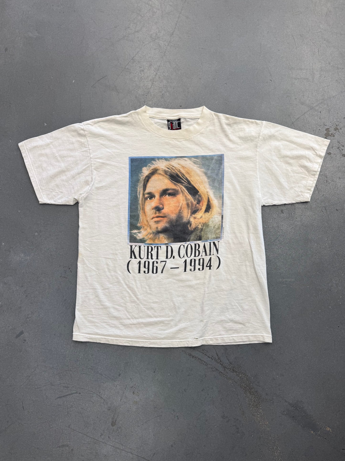 1994 KURT COBAIN MEMORIAL TEE (GIANT BY TULTEX TAG)