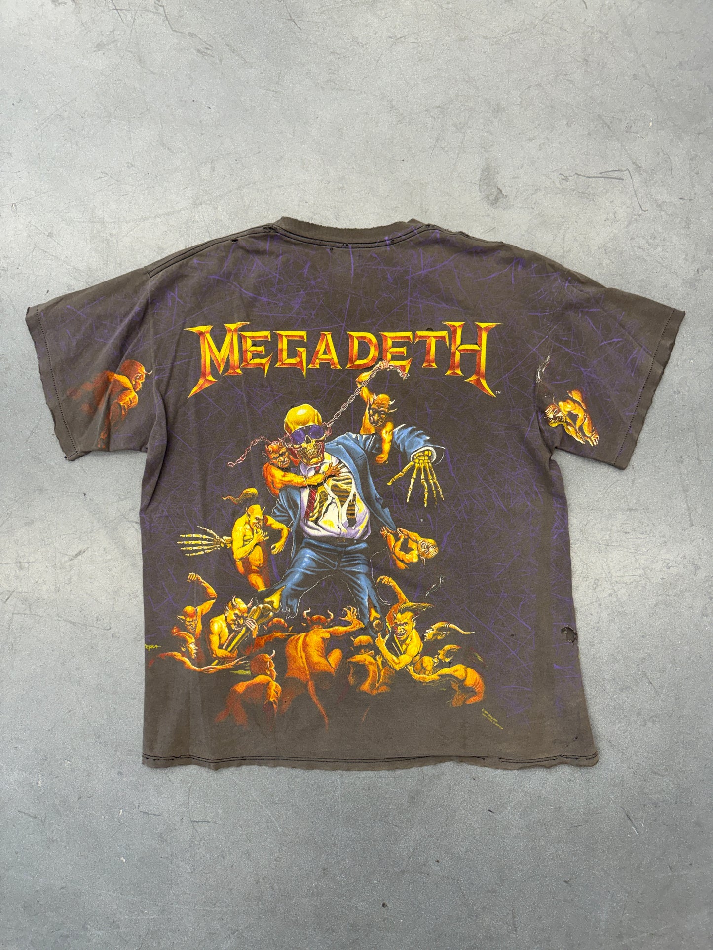 1991 MEGADETH SUIT SKELETON THRASHED AOP PINNED TEE (BROCKUM TAG)