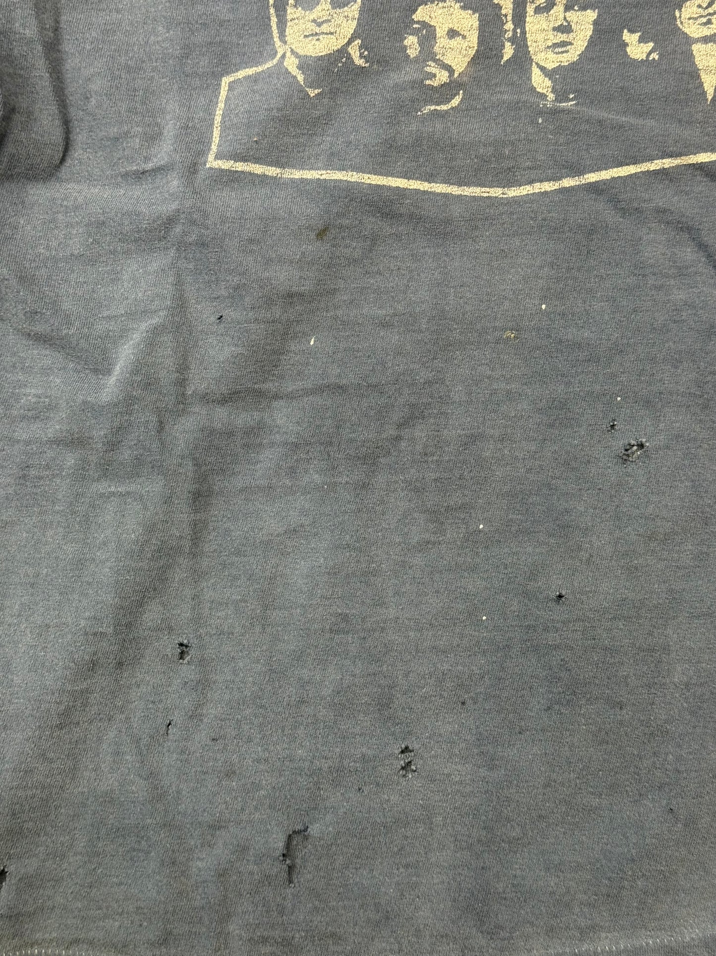 70'S BEATLES 10 YEAR ANNIVERSARY WAXY 106 FM DISTRESSED TEE (HEAVY TAG)