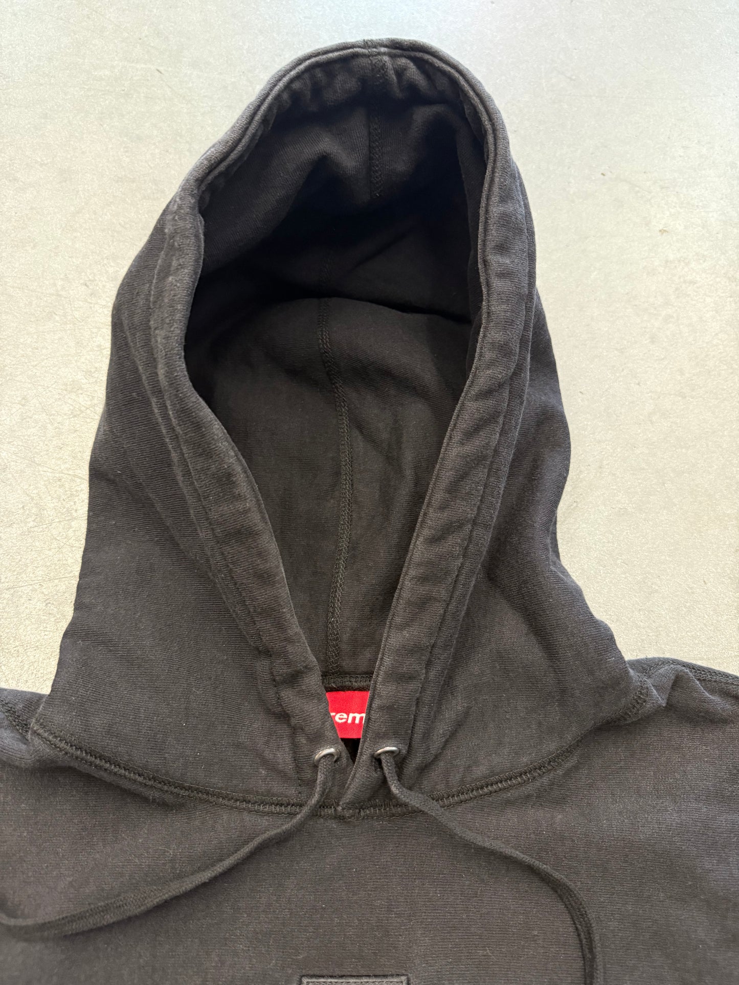 FW20 SUPREME CROSS BOX LOGO HOODED SWEATSHIRT