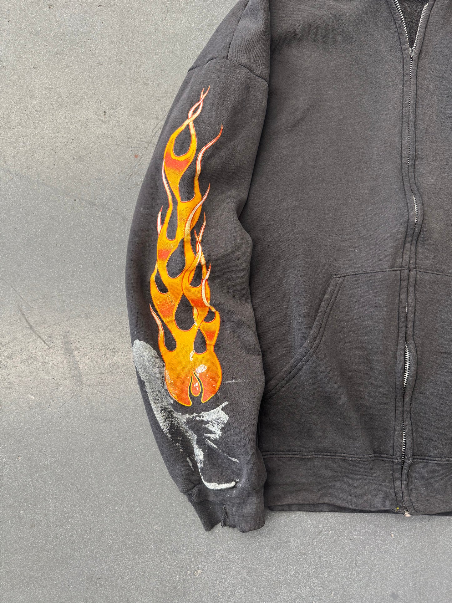 90S BIKER RAGS KNOXVILLE, TN. FLAME-SLEEVES ZIP-UP HOODIE (CUT TAGS) (BROKEN ZIPPER)