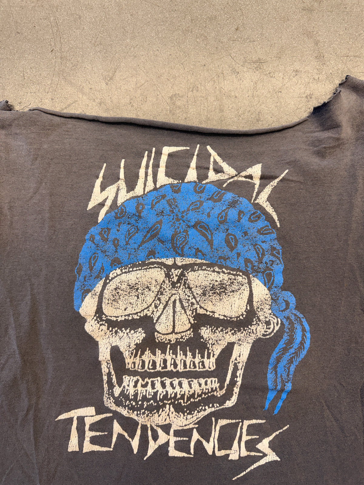 90S SUICIDAL TENDENCIES POSSESED DISTRESSED CUT-OFF SLEEVELESS TEE