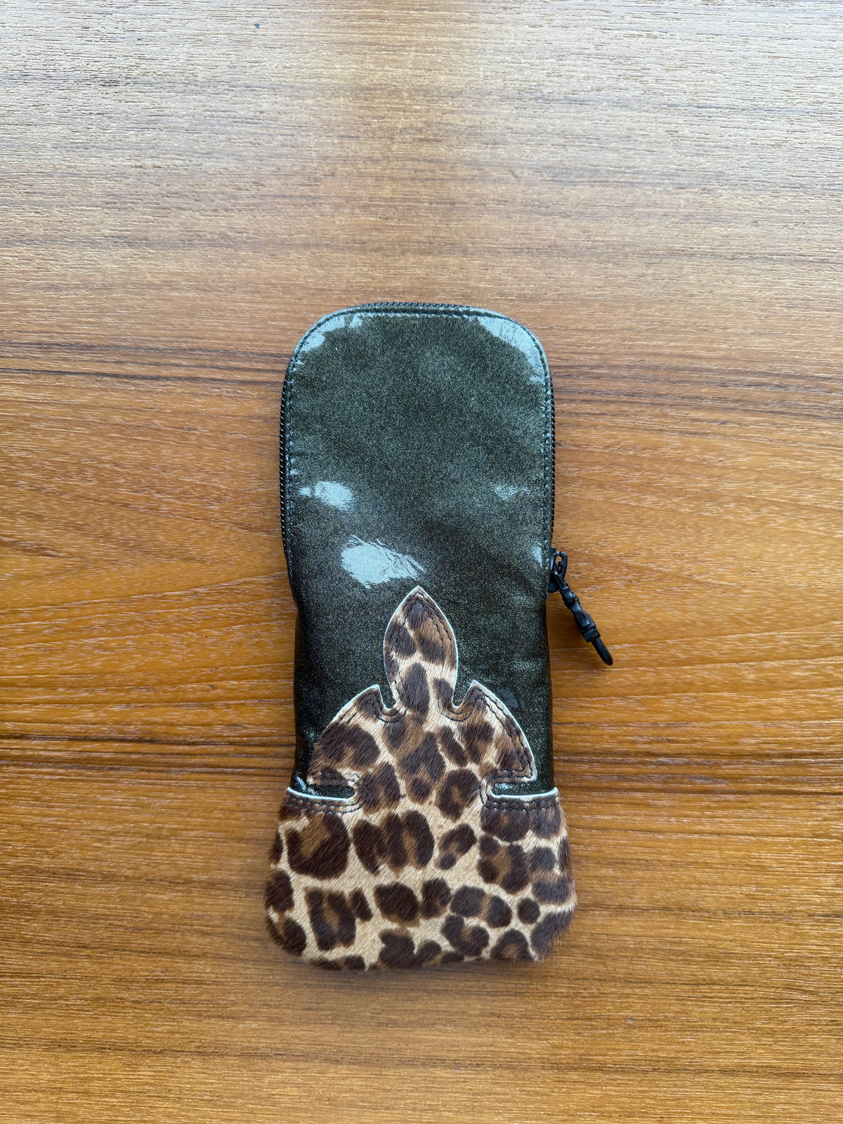 CHROME HEARTS PATENT LEATHER/PONY HAIR LEOPARD FLEUR EYEWEAR SOFT CASE