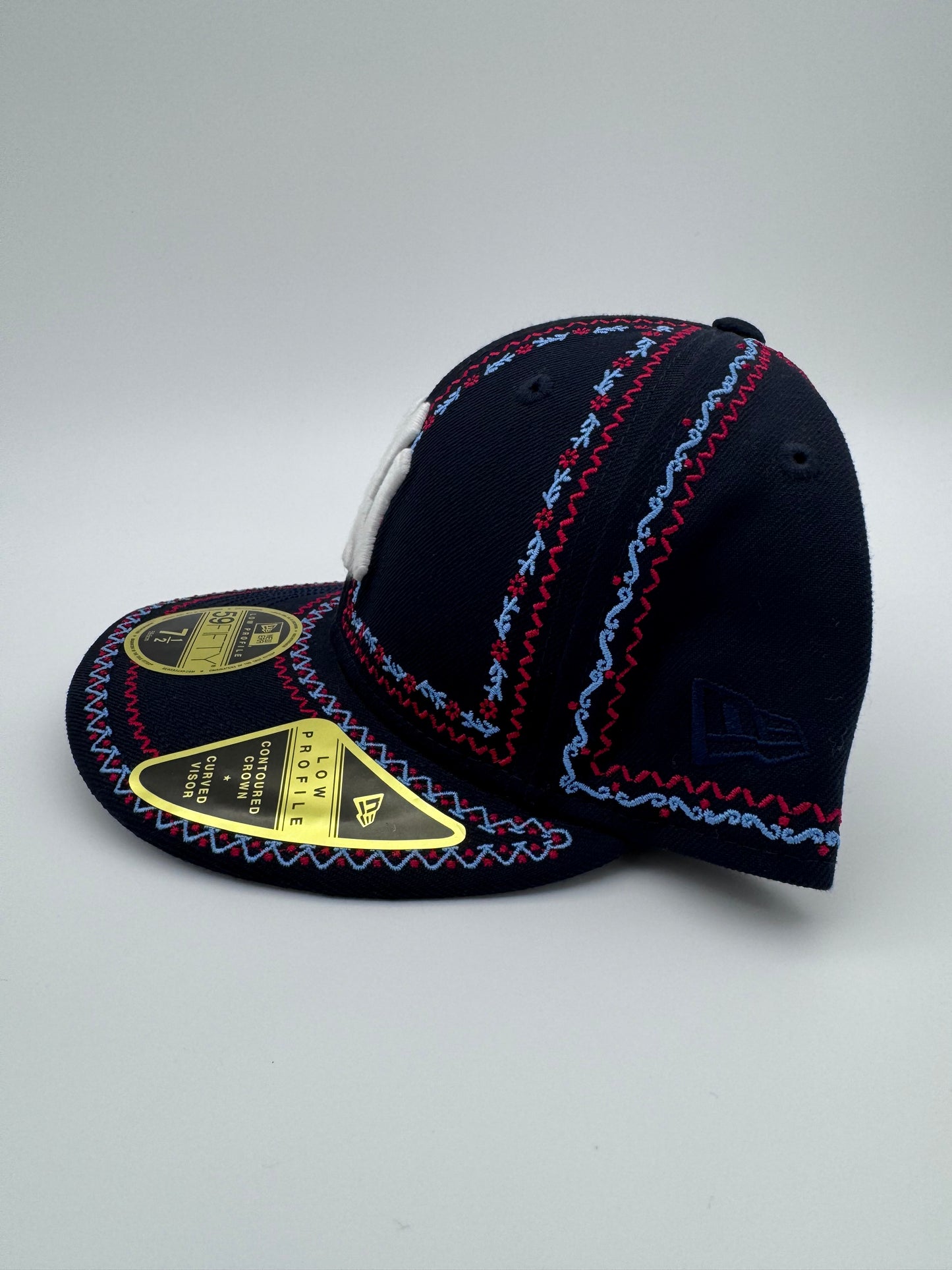 KITH NEW YORK YANKEES FLORAL FRAME FITTED HAT