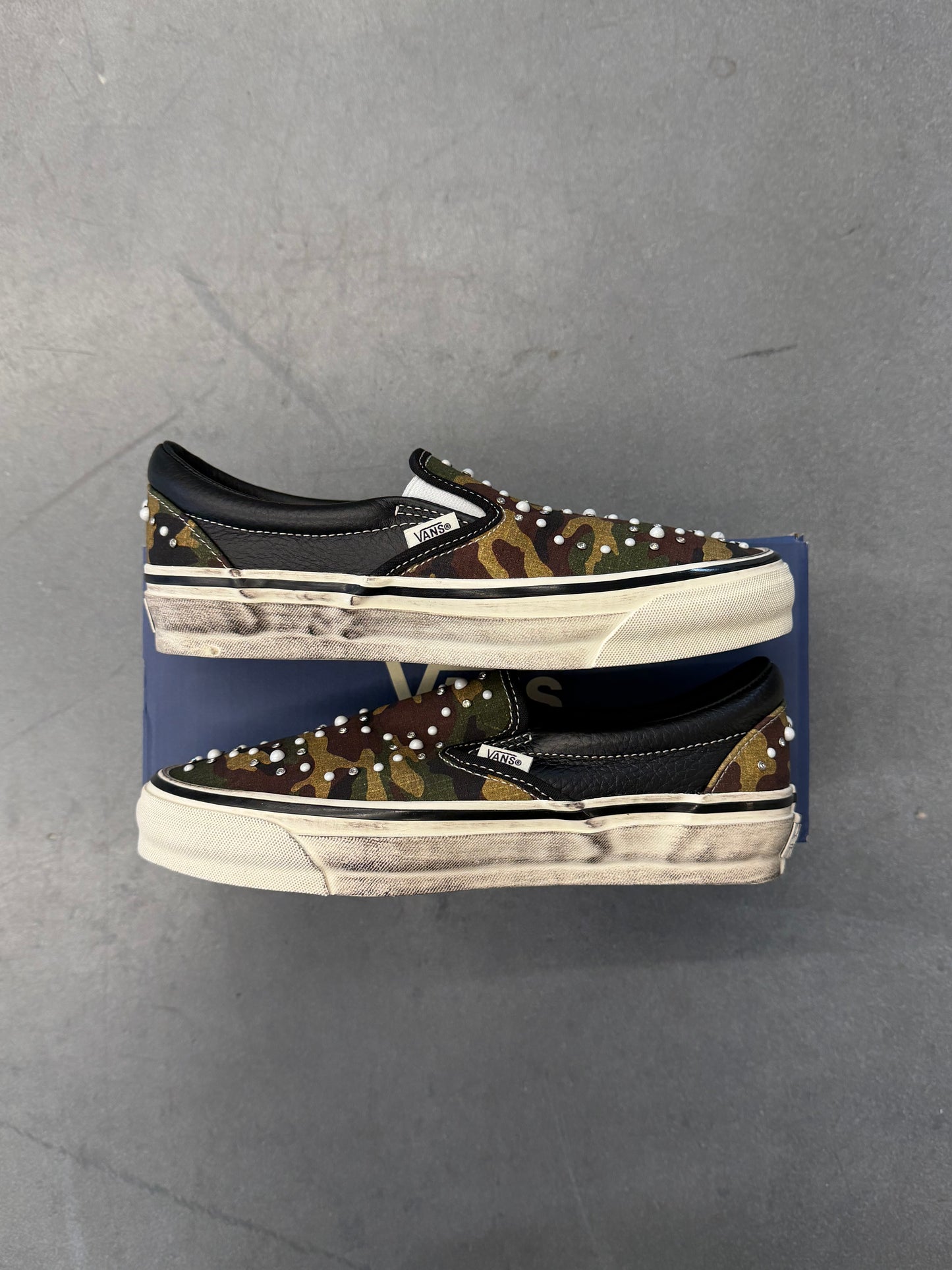 2026 VANS LX CLASSIC SLIP-ON 98 PEARLIZED PACK - CAMO BLACK (W/ BOX)