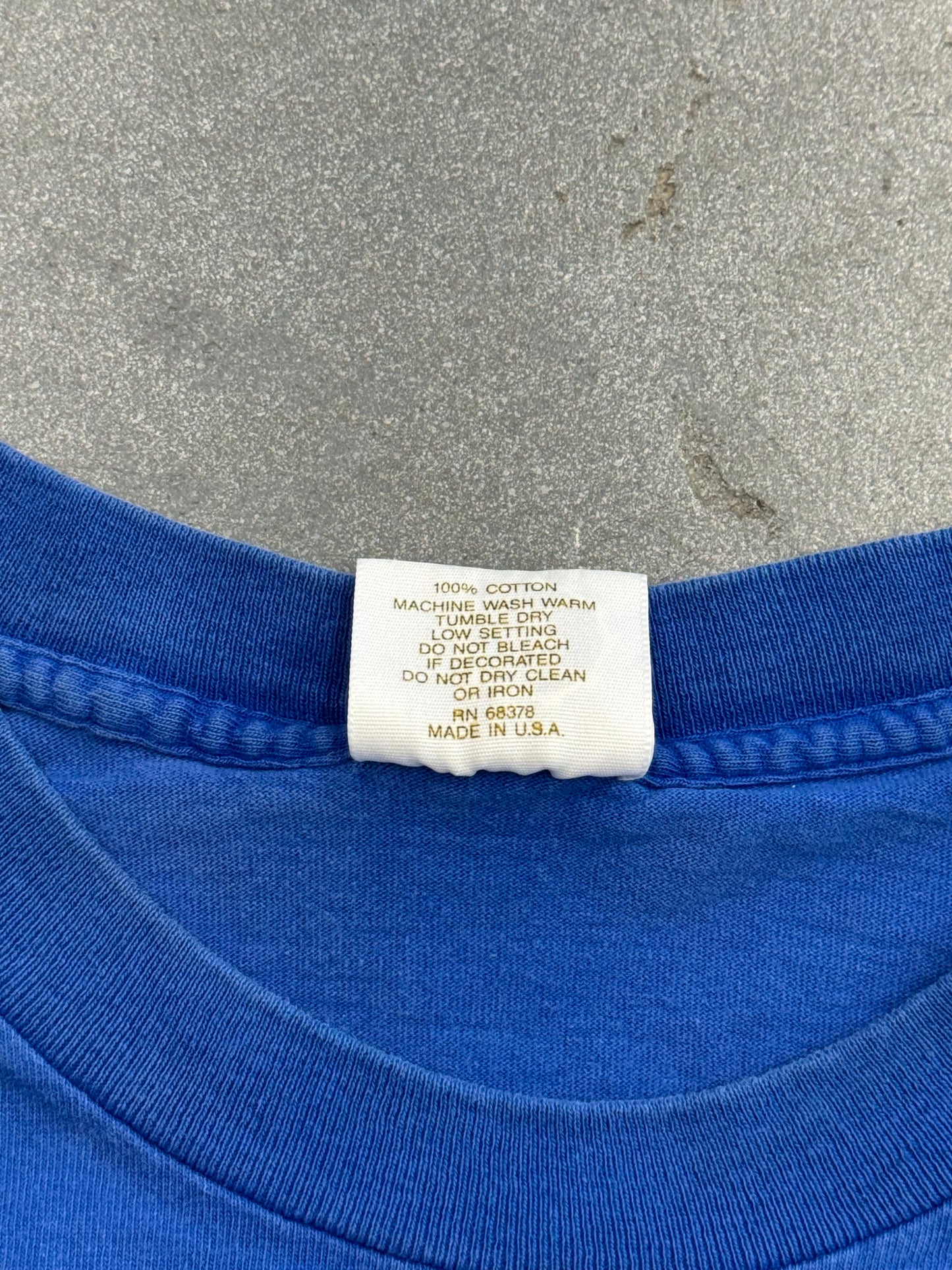 1997 FLORIDA GATORS NATIONAL CHAMPIONS CUT-OFF TEE (TENNESSEE RIVER TAG)