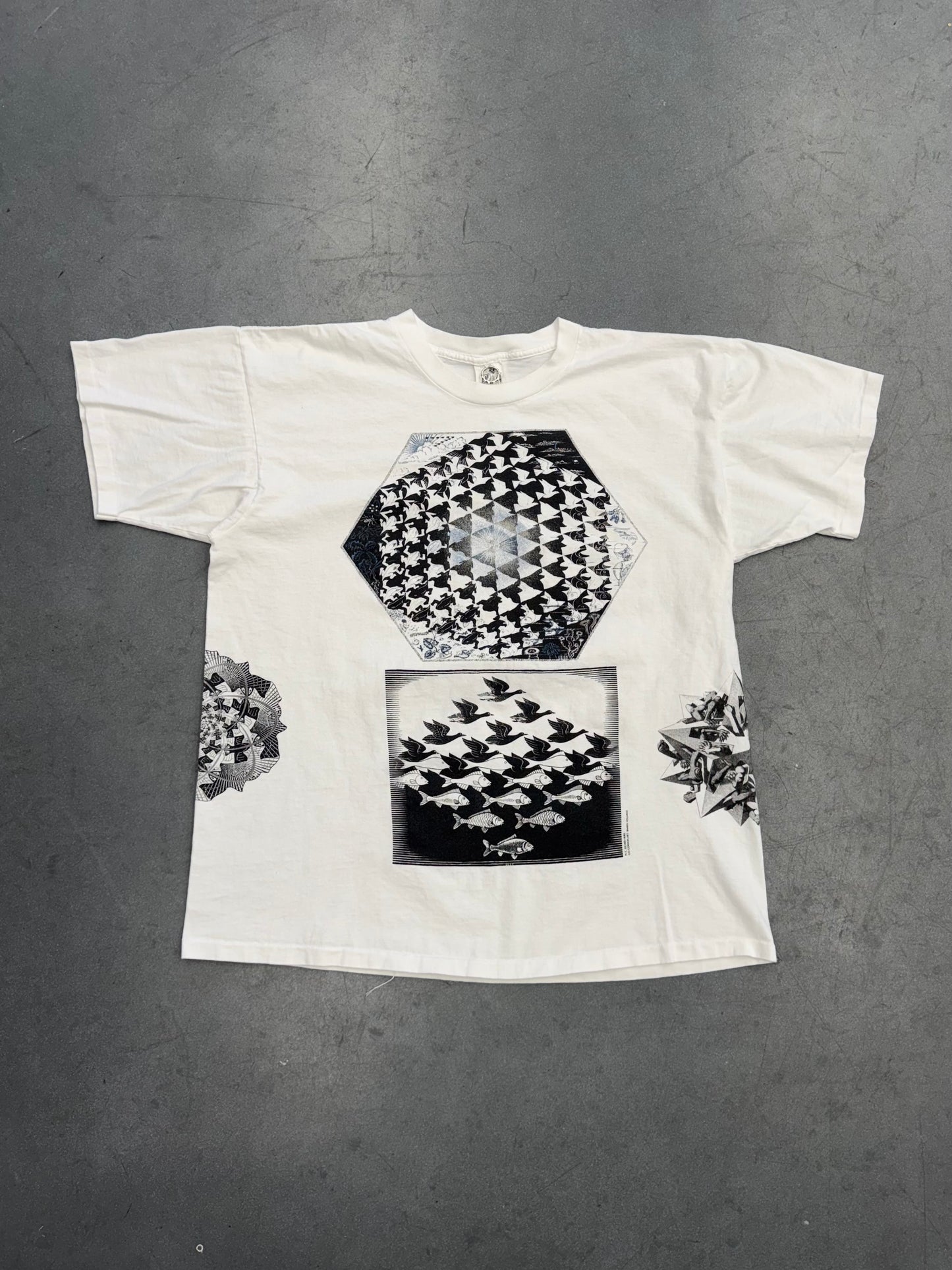 90S M.C. ESCHER MULTI-PRINT WRAP AROUND ART TEE (ANDAZIA TAG)