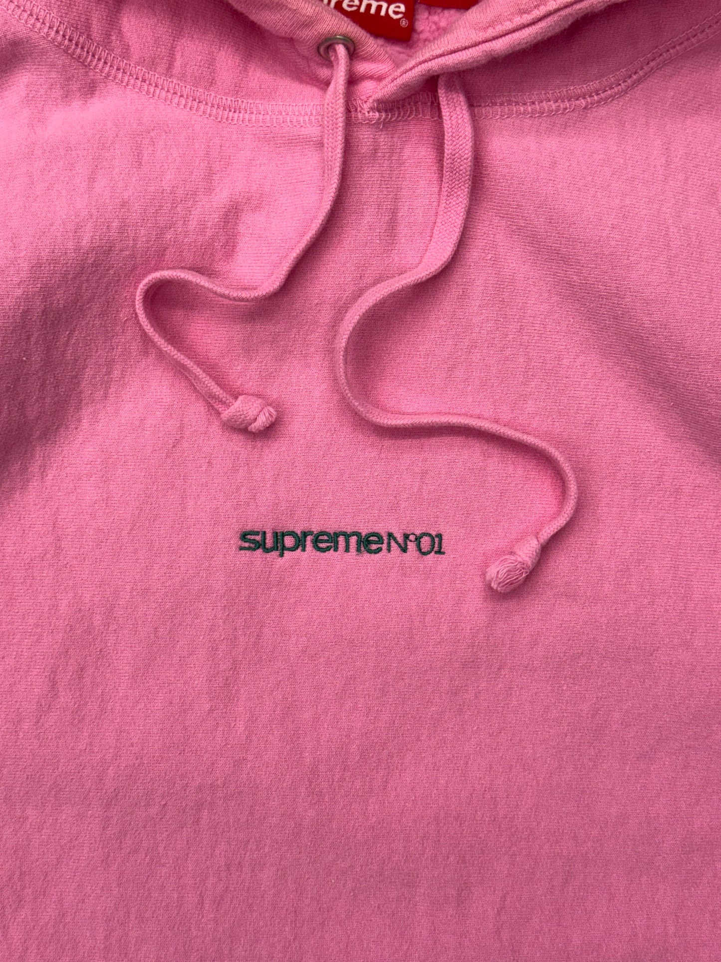 FW21 SUPREME NUMBER ONE HOODED SWEATSHIRT