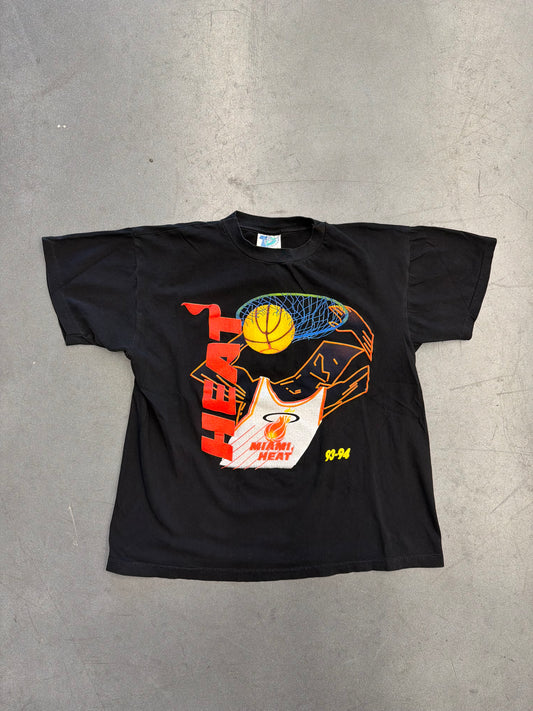 93-94 MIAMI HEAT SIGHT & SOUND OF THE MIAMI HEAT TEE (TOURCHAMP TAG)