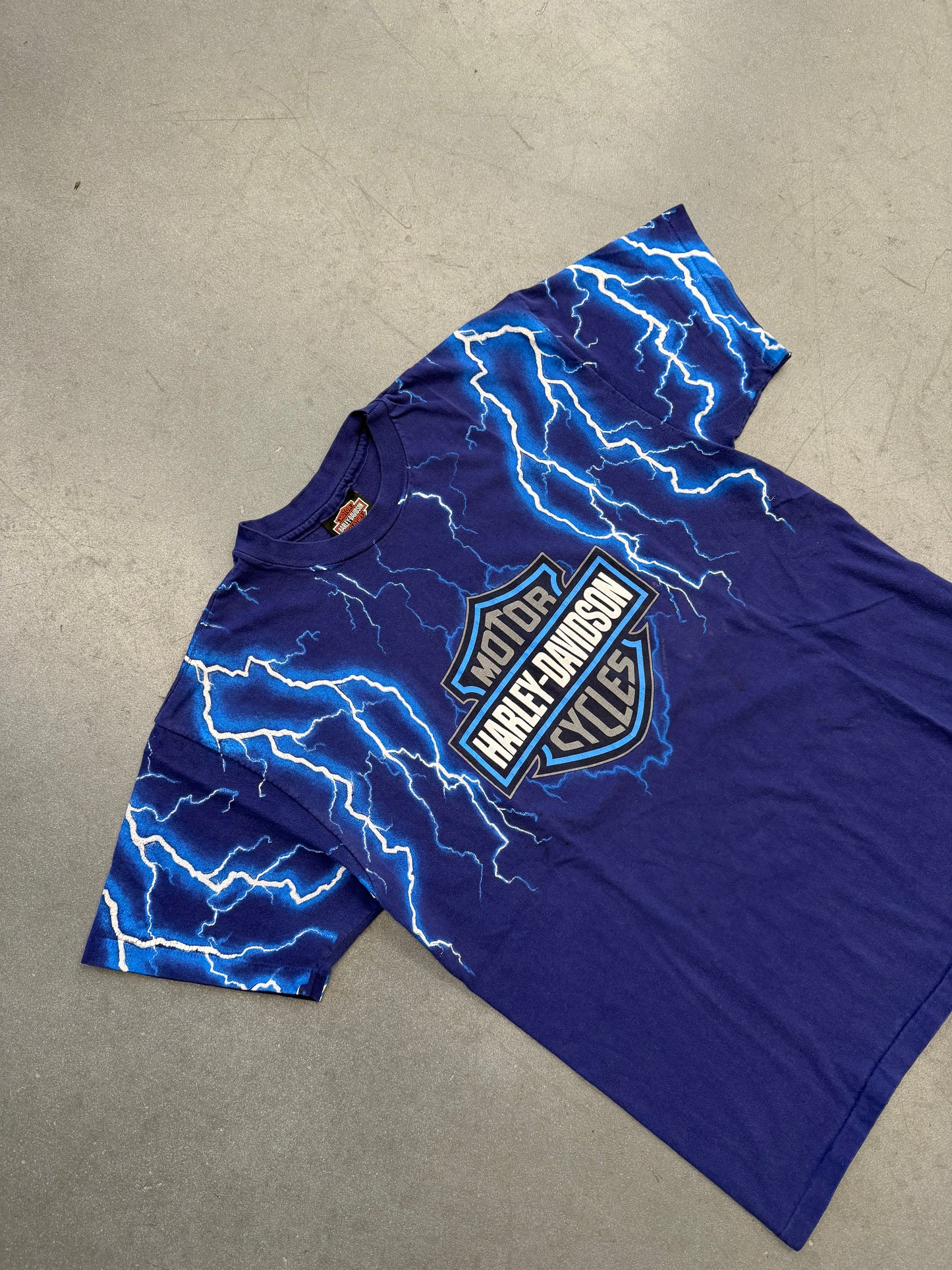 90'S HARLEY DAVIDSON OF TUCSON LIGHTNING TEE (HANES BEEFY HARLEY TAG)
