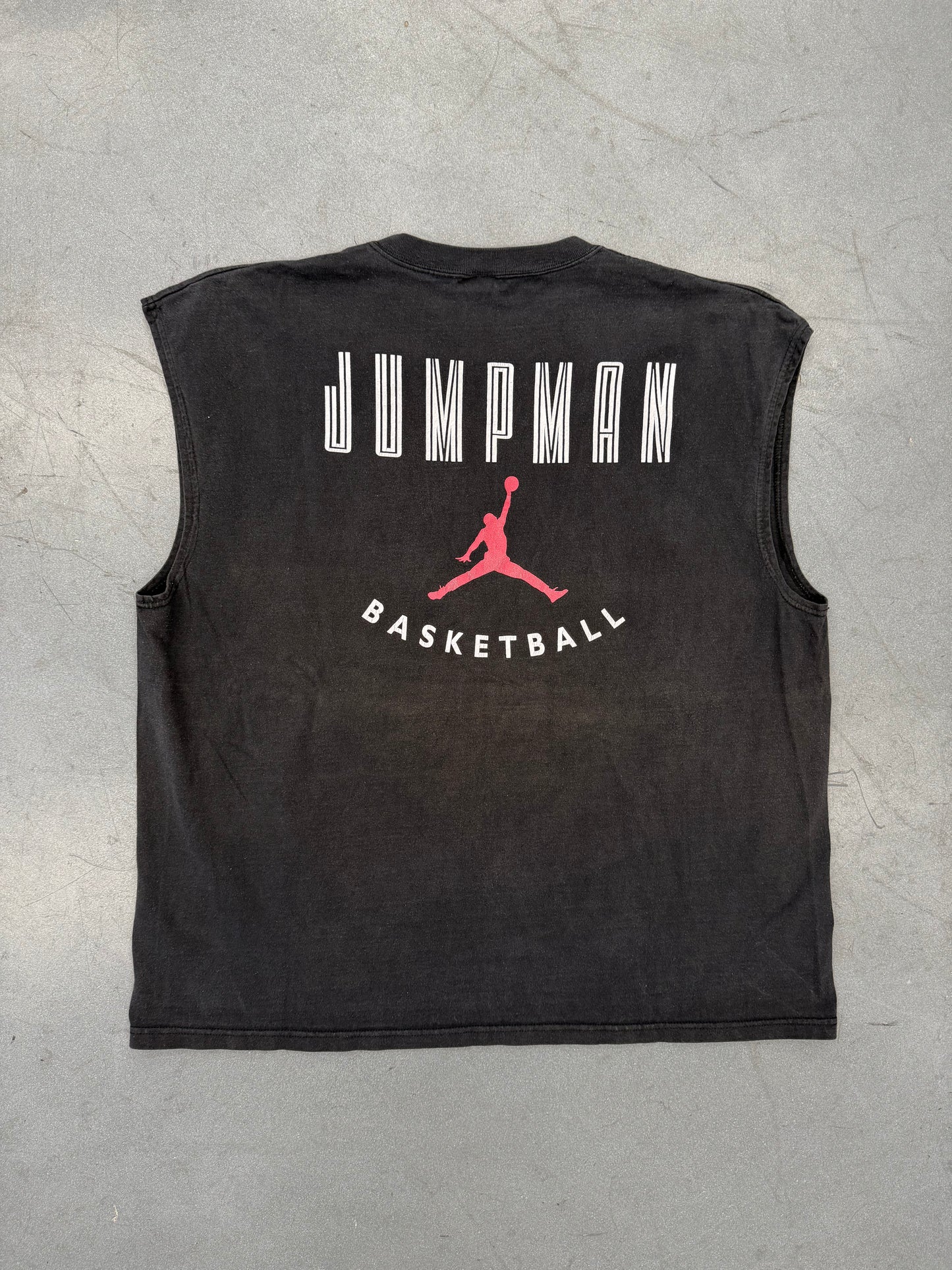 90'S JUMPMAN JORDAN BASKETBALL NIKE SLEEVELESS TEE (WHITE/RED NIKE TAG)