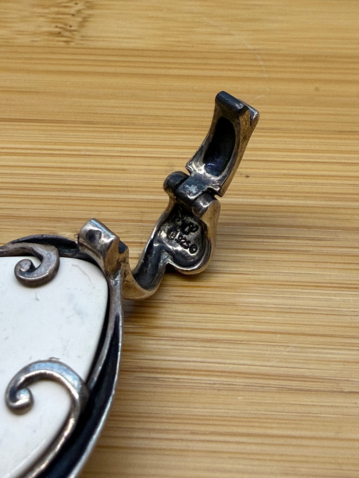 CAROLYN POLLACK RELIOS MULTI-STONE & WHITE AGATE SILVER PENDANT
