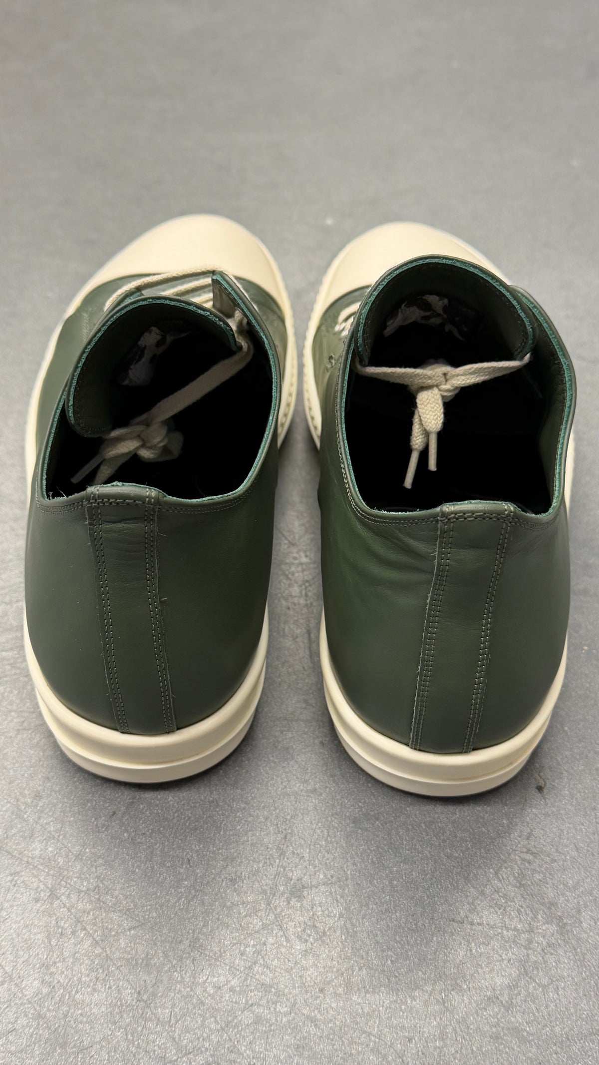 RICK OWENS LOW RAMONE LEATHER SNEAKERS - MOSS