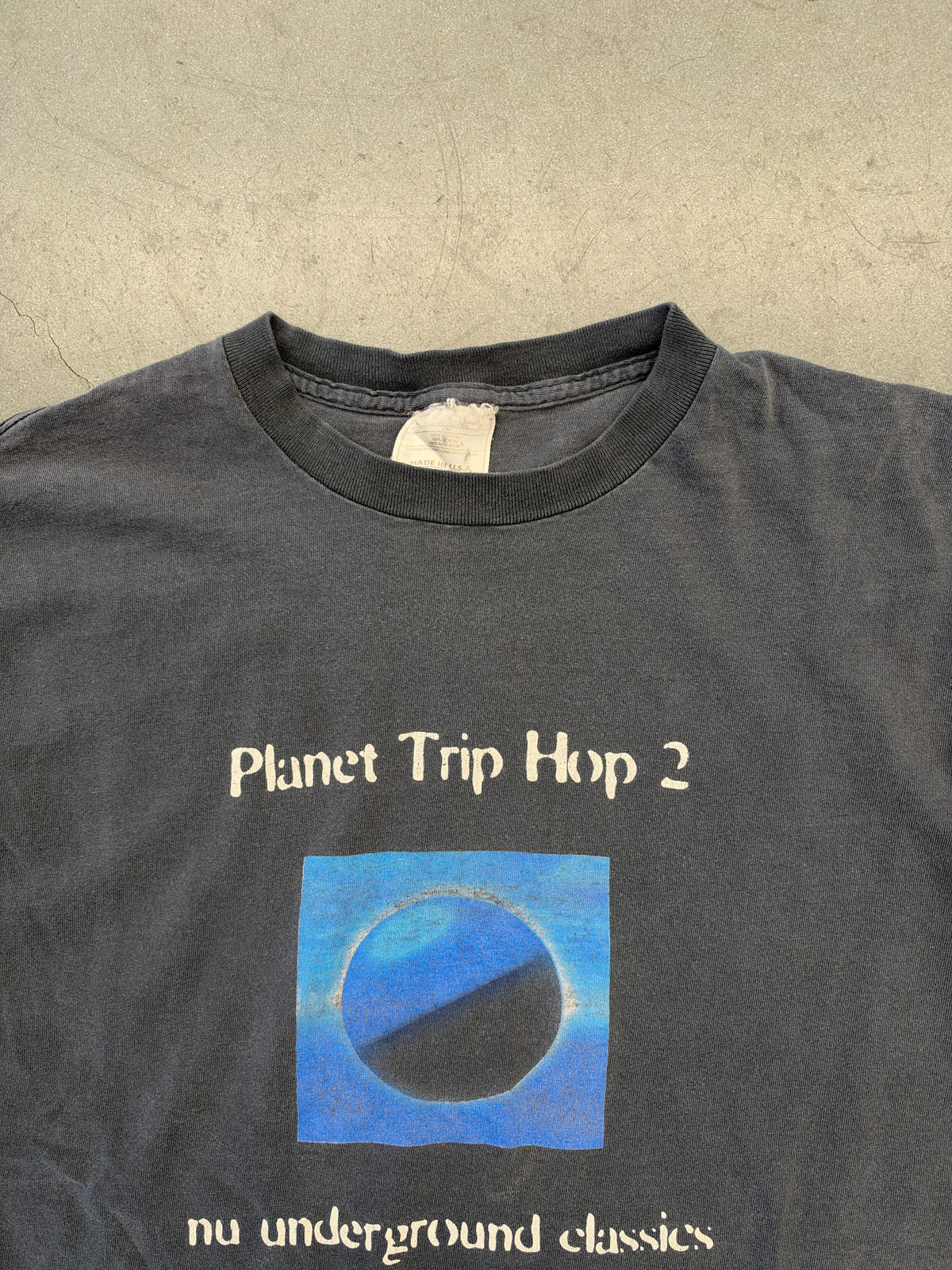 90S PLANET TRIP HOP 2 NU UNDERGROUND CLASSIC TEE (CUT NIKE TAG)