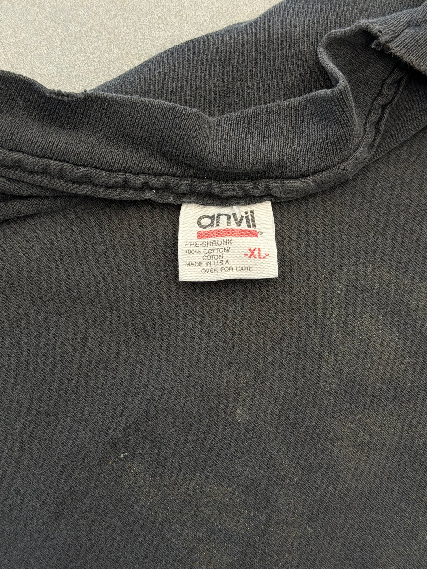 90'S SMOKED OUT WOLF PACK TEE (ANVIL TAG)