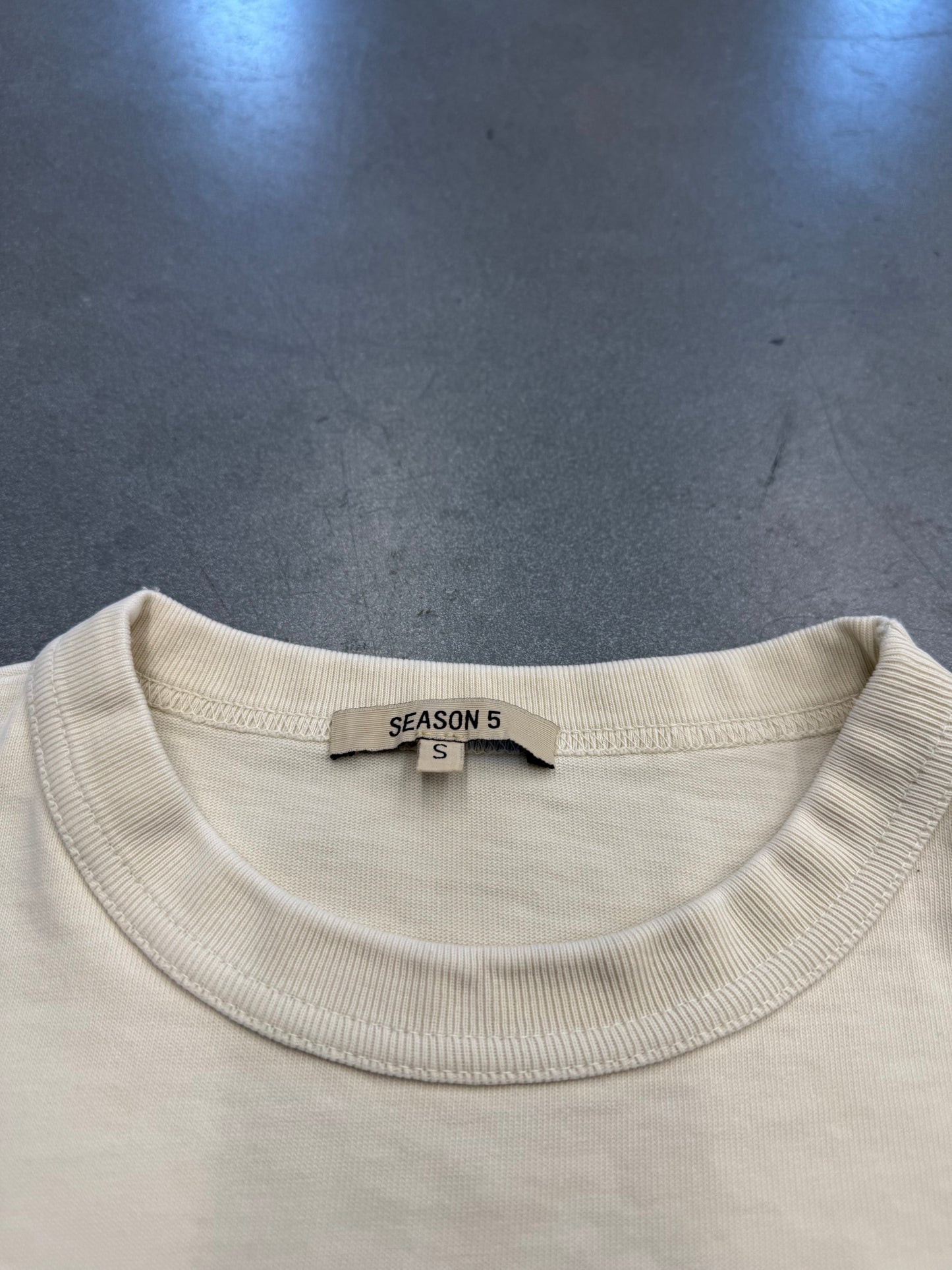 YEEZY SEASON 5 CROPPED CALI SPORT TEE - CREAM (S)
