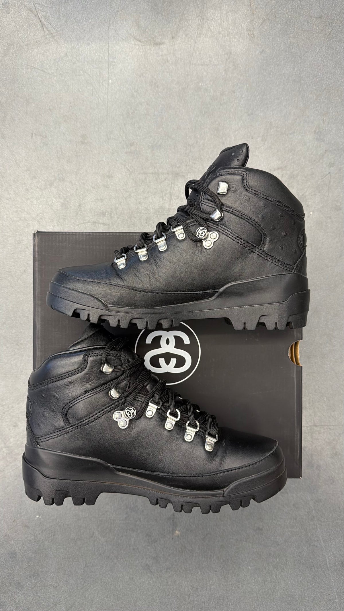 2023 STUSSY TIMBERLAND WORLD HIKER BOOT