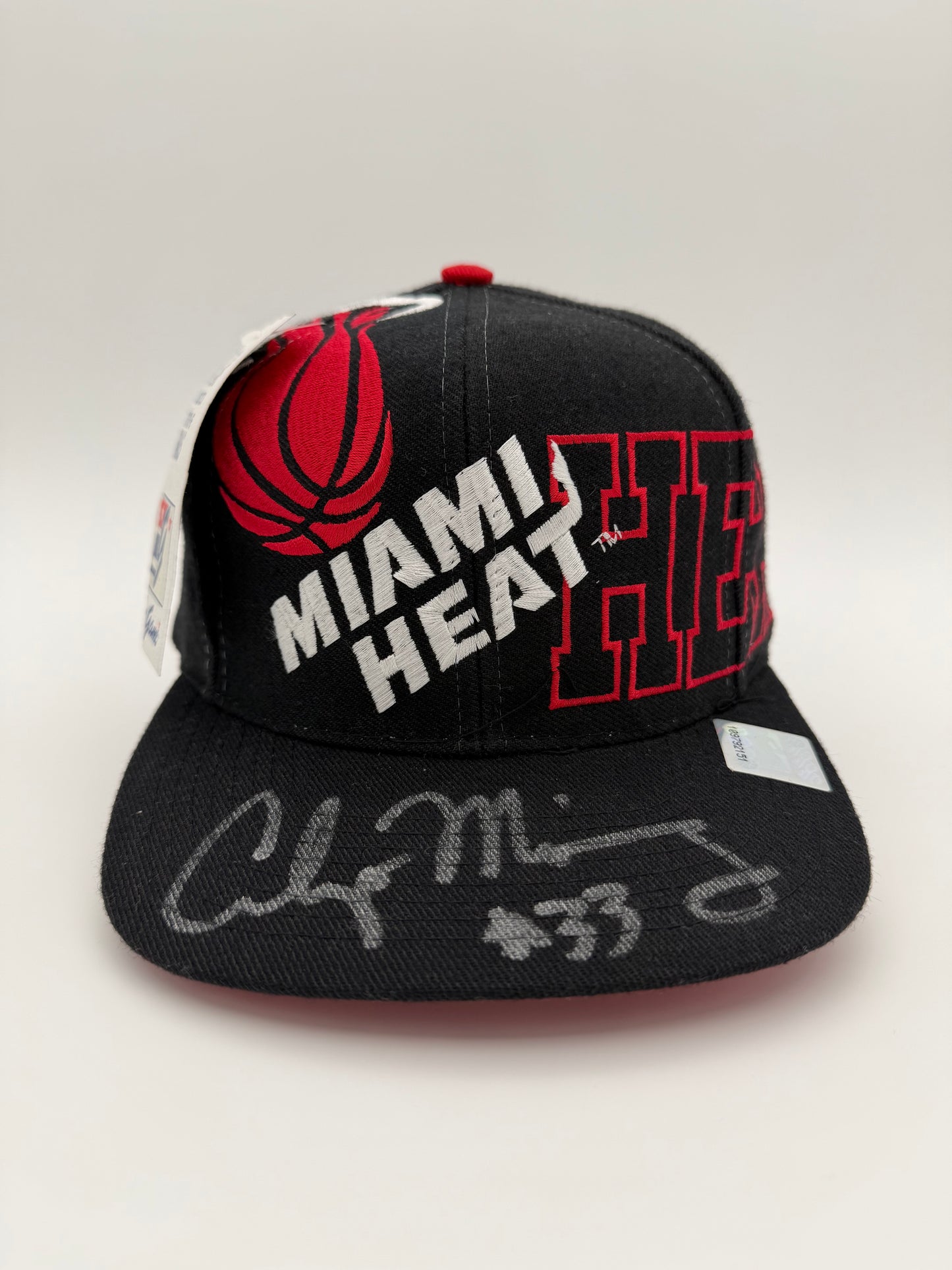 90S MIAMI HEAT NBA THE GAME (564 0F 2000) SNAPBACK HAT AUTOGRAPHED BY ALONZO MOURNING + COA