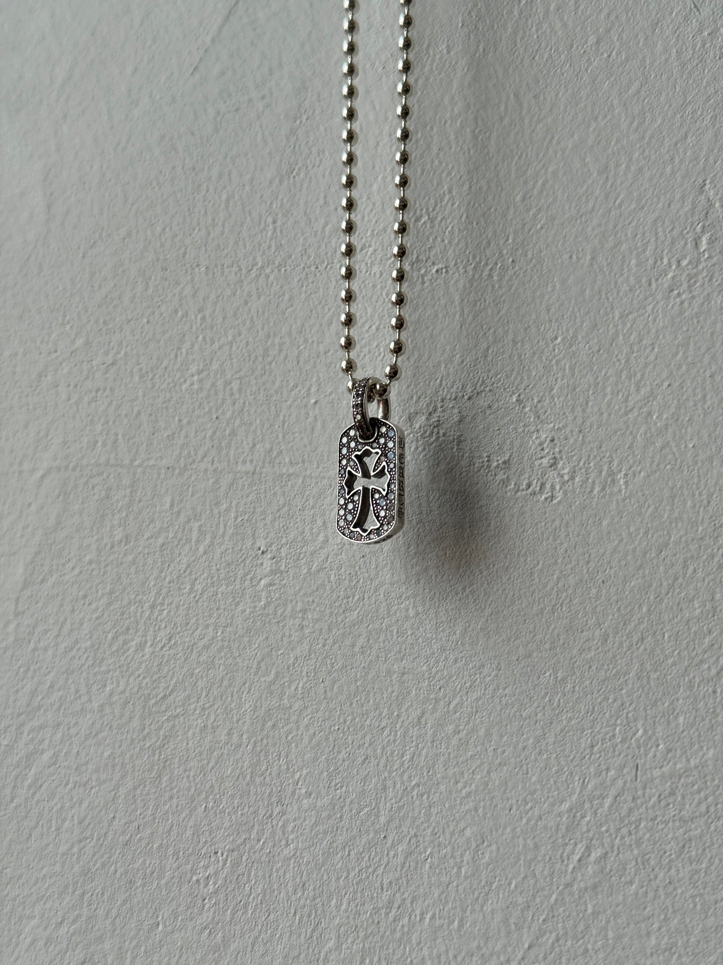 CHROME HEARTS DIAMOND CUT-OUT CROSS SILVER SMALL DOG TAG (2.2 GRAMS)
