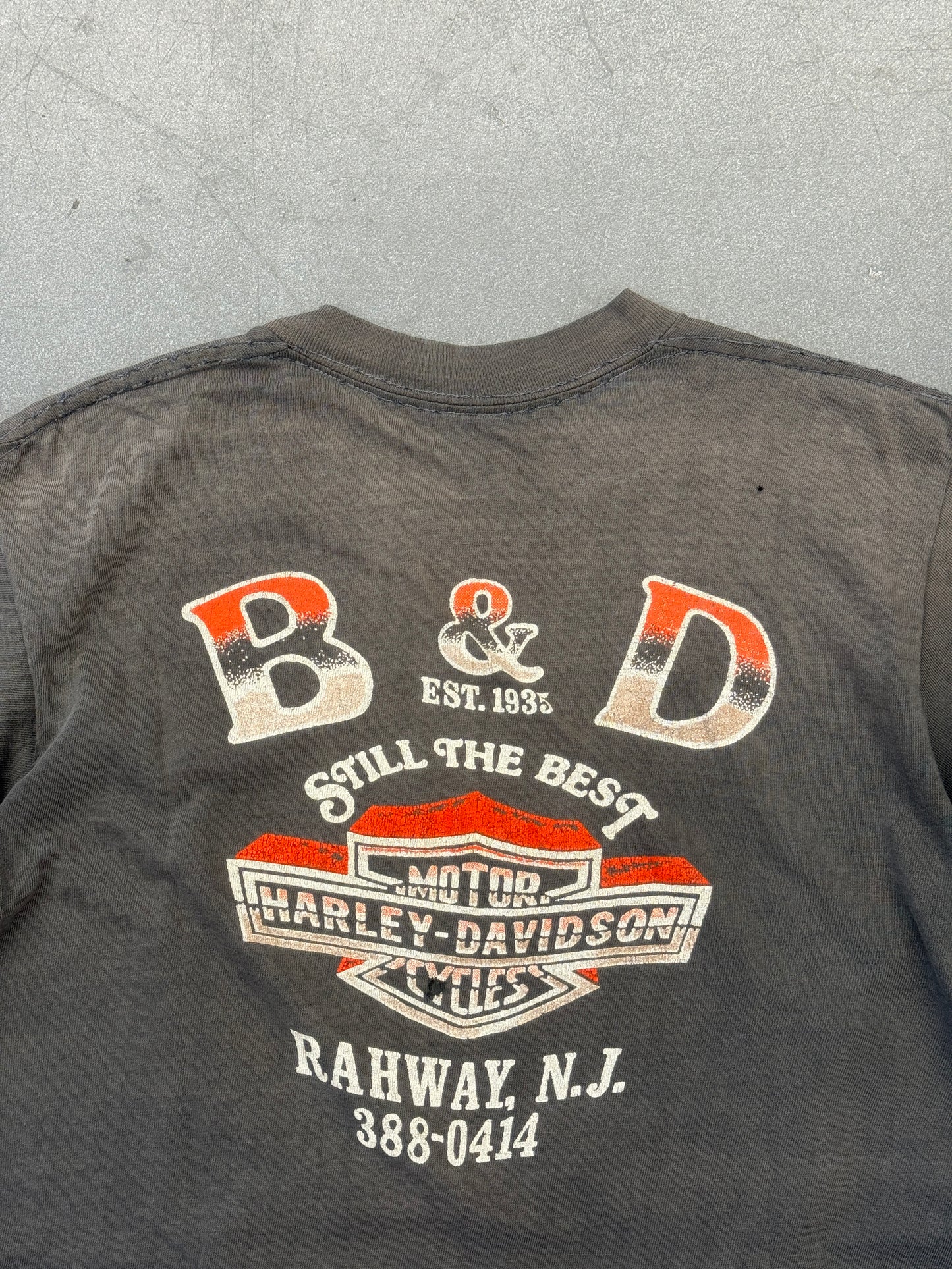 1980S HARLEY DAVIDSON RAHWAY, N.J. AMERICAN TRADITION TEE (FADED TAG)