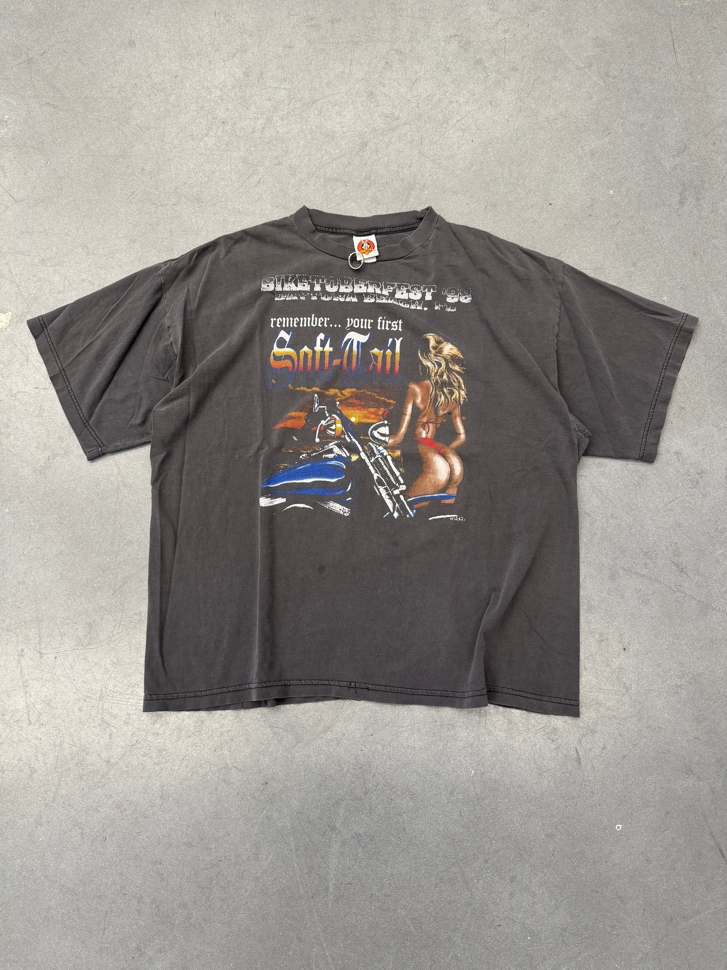 1998 BIKETOBERFEST DAYTONA BEACH SOFT-TAIL TEE (LOONEY TUNES TAG)