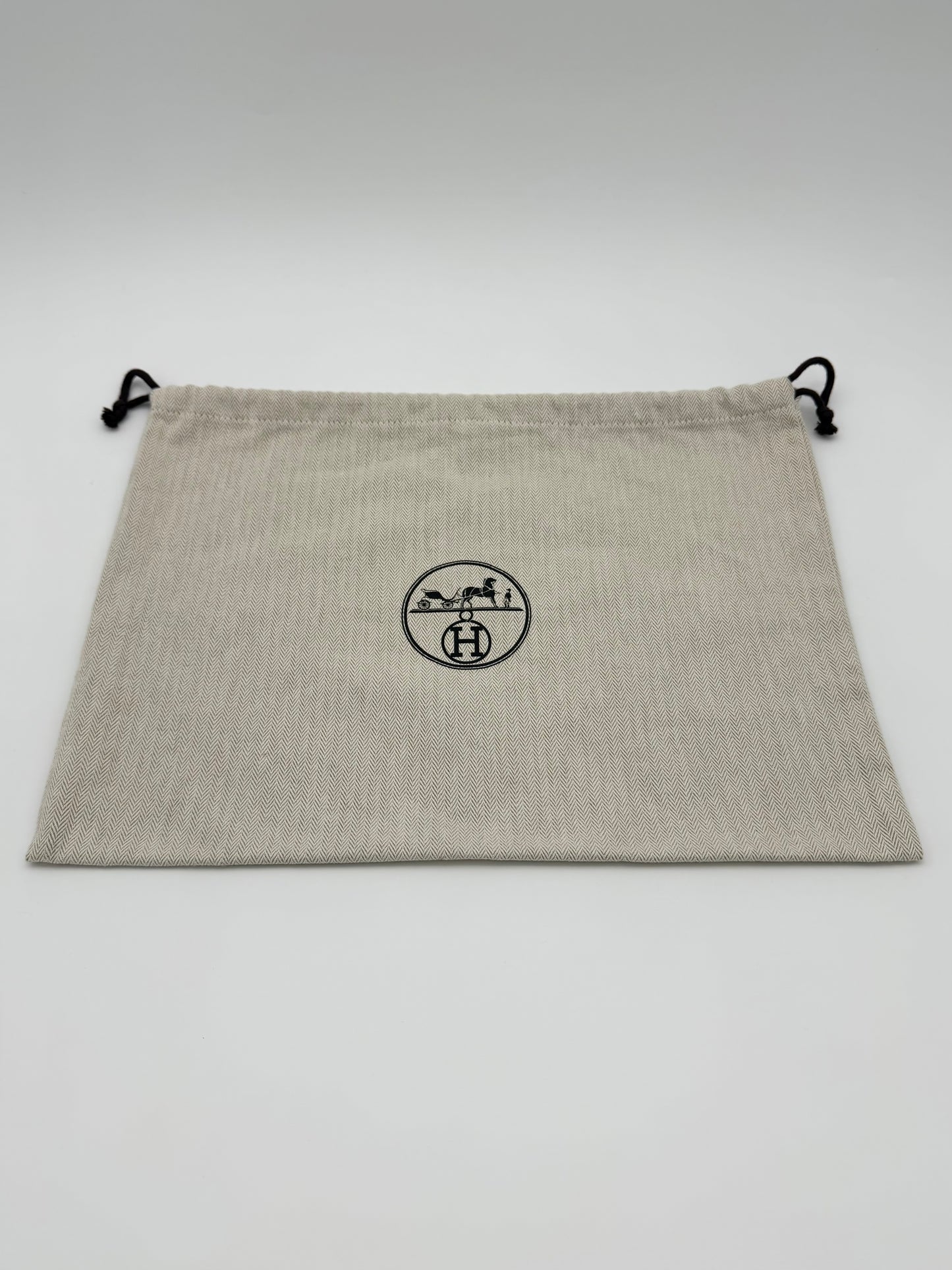 HERMES COURCHEVEL EX-LIBRIS CLUTCH (WITH DUSTBAG)