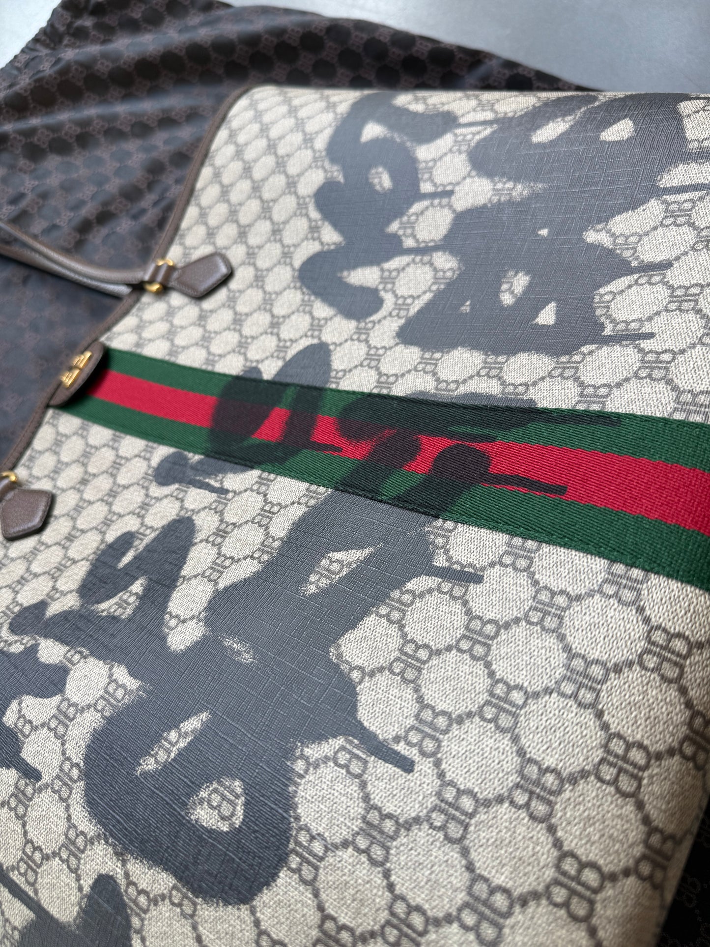 GUCCI X BALENCIAGA THE HACKER PROJECT GRAFFITI LARGE TOTE BAG (NEW WITH DUSTBAG) (TANIA)