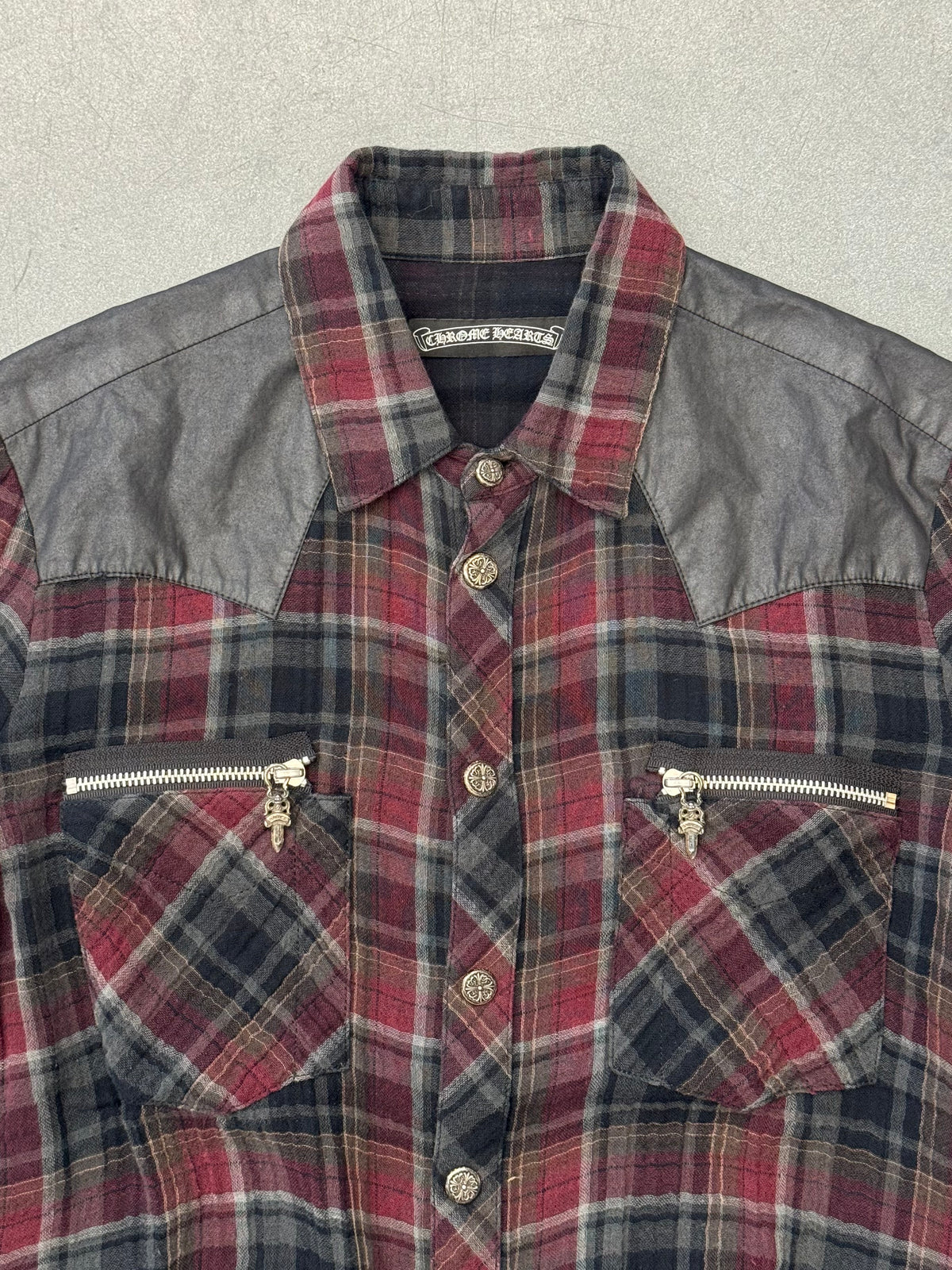 VINTAGE CHROME HEARTS CROSS PATCH/DAGGER ZIPPER FLANNEL BUTTON-UP LONG SLEEVE SHIRT