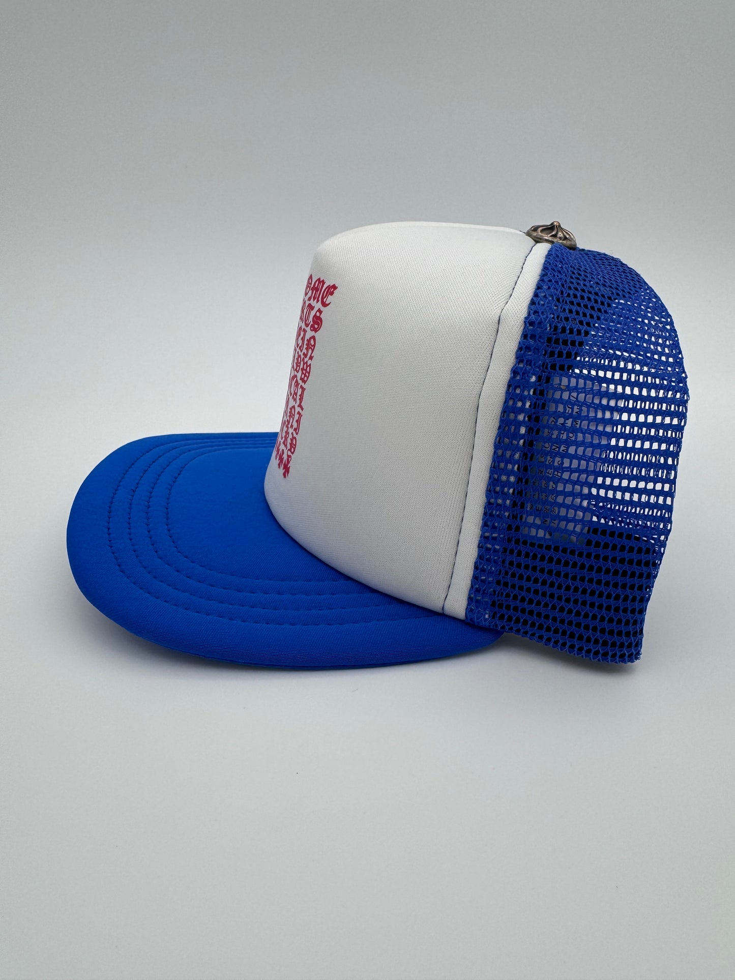 CHROME HEARTS EYECHART TRUCKER HAT - WHITE/RED/BLUE (NEW)