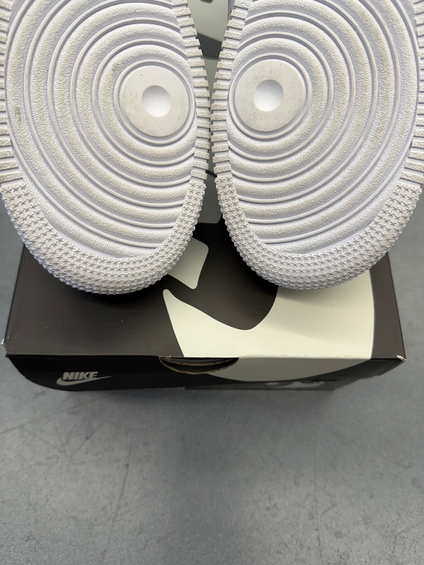 SIZE 8 2023 NIKE X CACTUS PLANT FLEA MARKET WHITE AIR FORCE 1