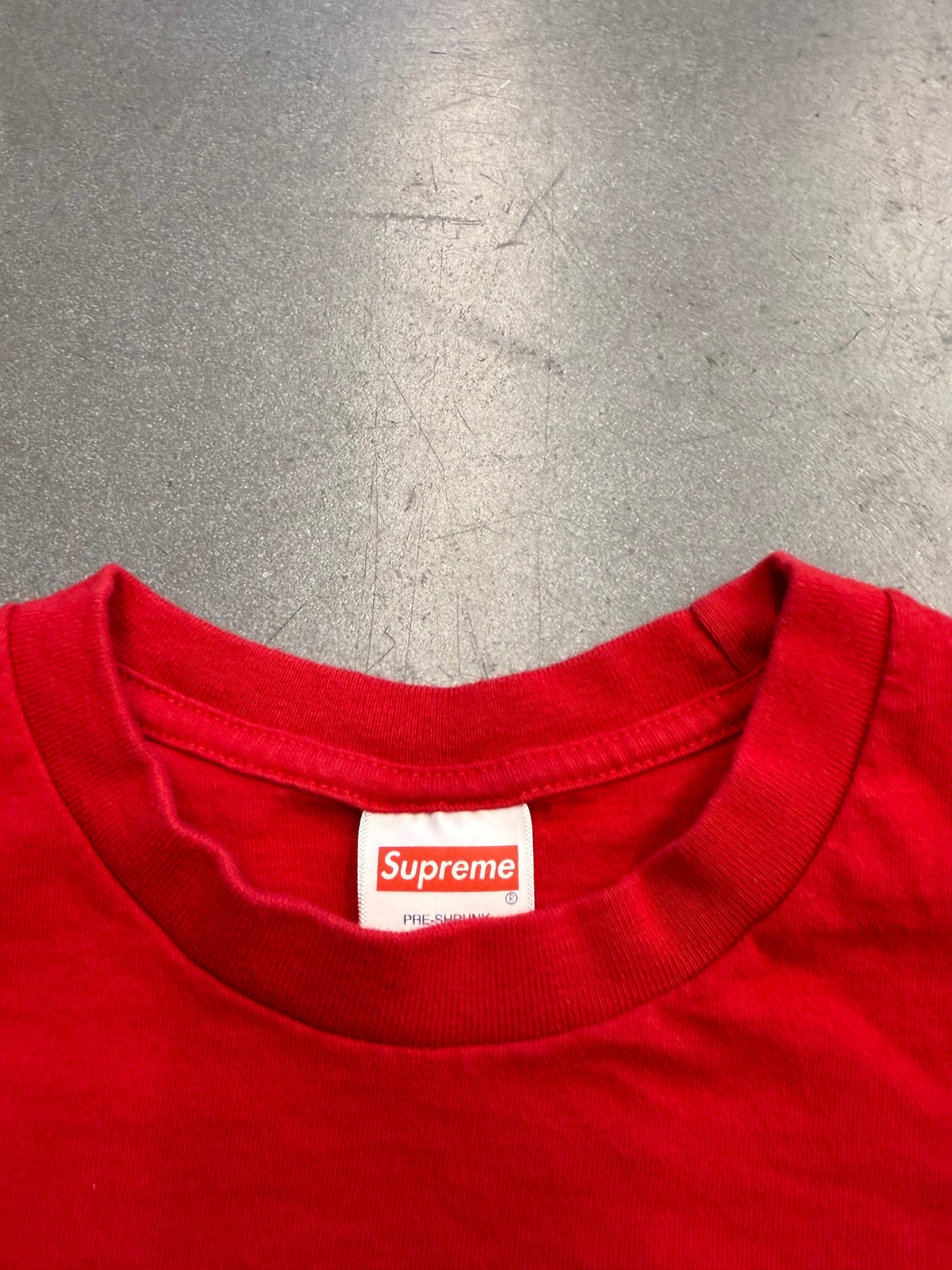 SS19 SUPREME SUZIE SWITCHBLADE TEE - RED (L)