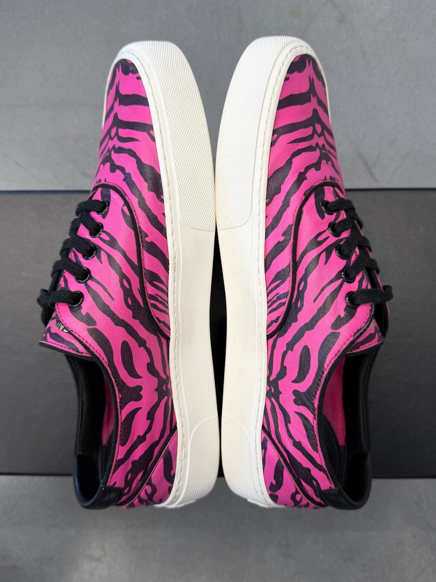 SAINT LAURENT VENICE PINK TIGER PRINT LOW TOP LEATHER SNEAKER (W/BOX)