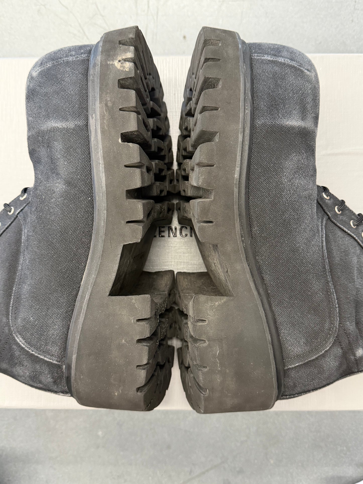 BALENCIAGA BLACK CANVAS STOMPER BOOTS (W/BOX)