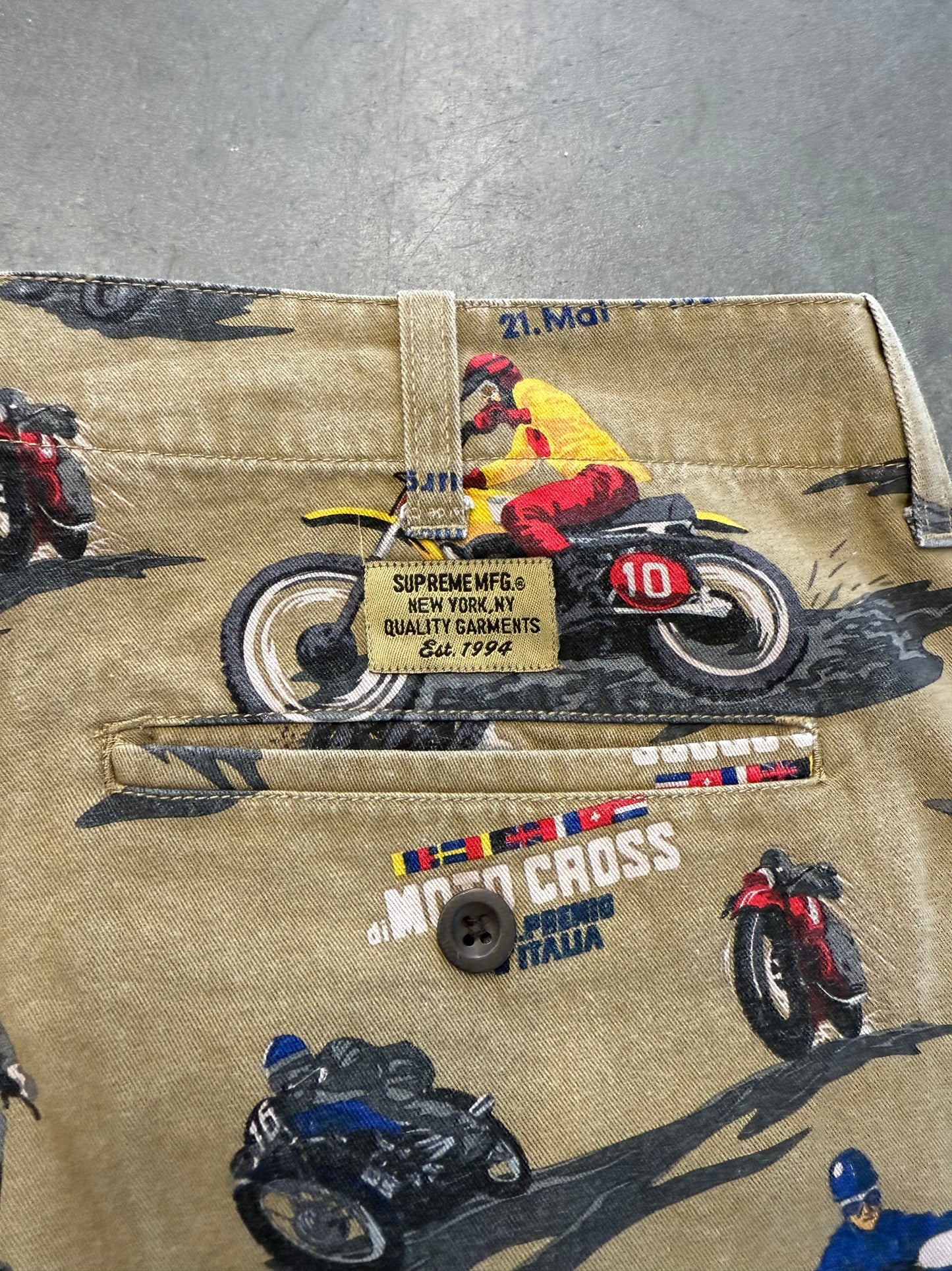 SS09 SUPREME MOTOCROSS SHORTS - ARMY GREEN (36)