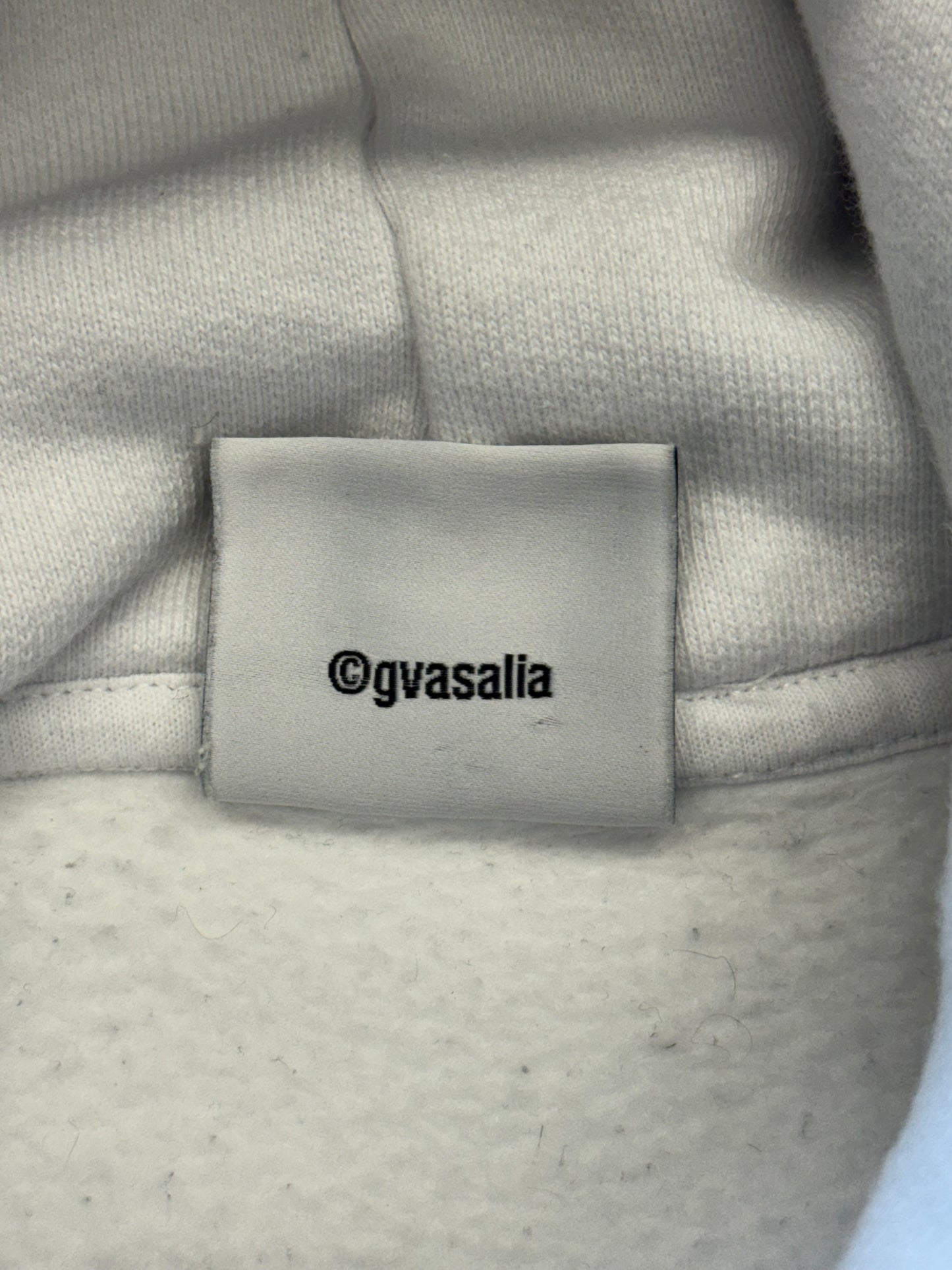 AW21 VETEMENTS HEARTBREAKER HOODIE - WHITE