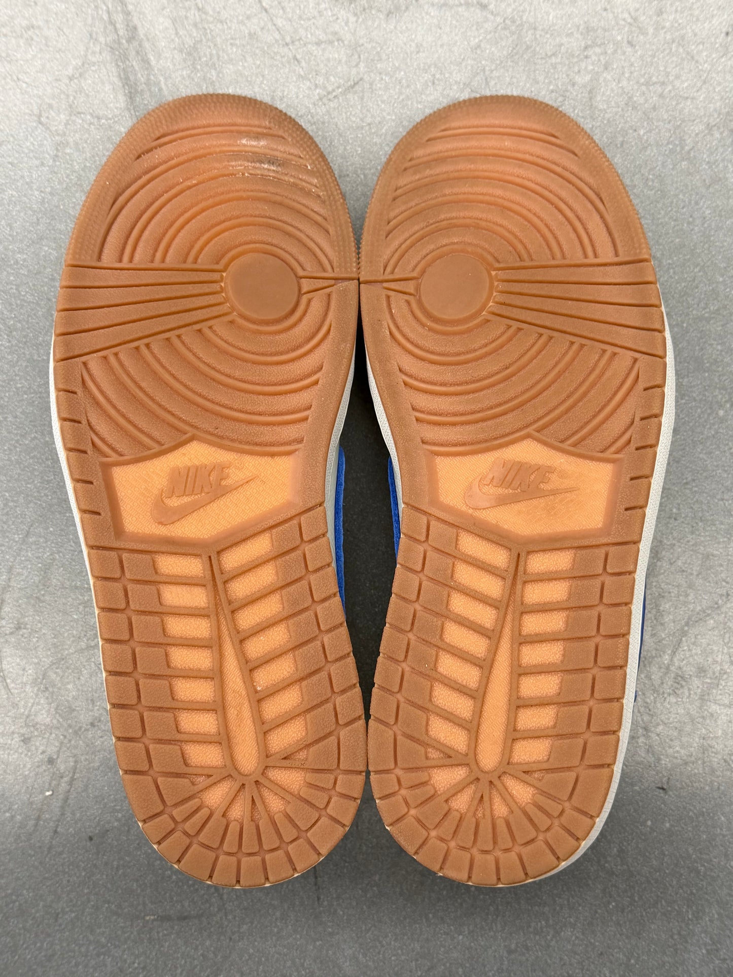 2024 JORDAN 1 RETRO LOW OG SP TRAVIS SCOTT CANARY (WOMEN'S)