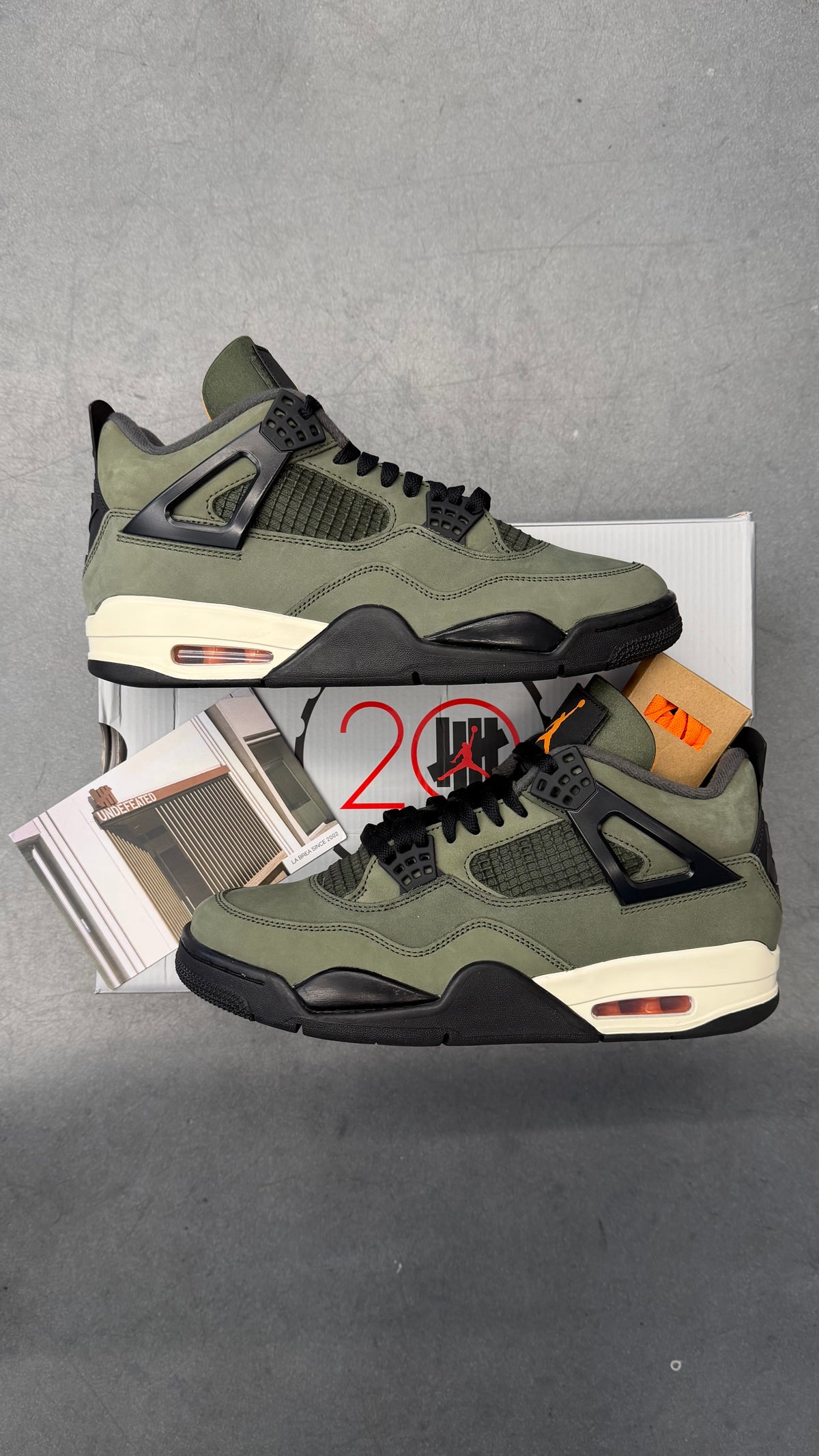 2025 AIR JORDAN 4 RETRO OG SP UNDEFEATED