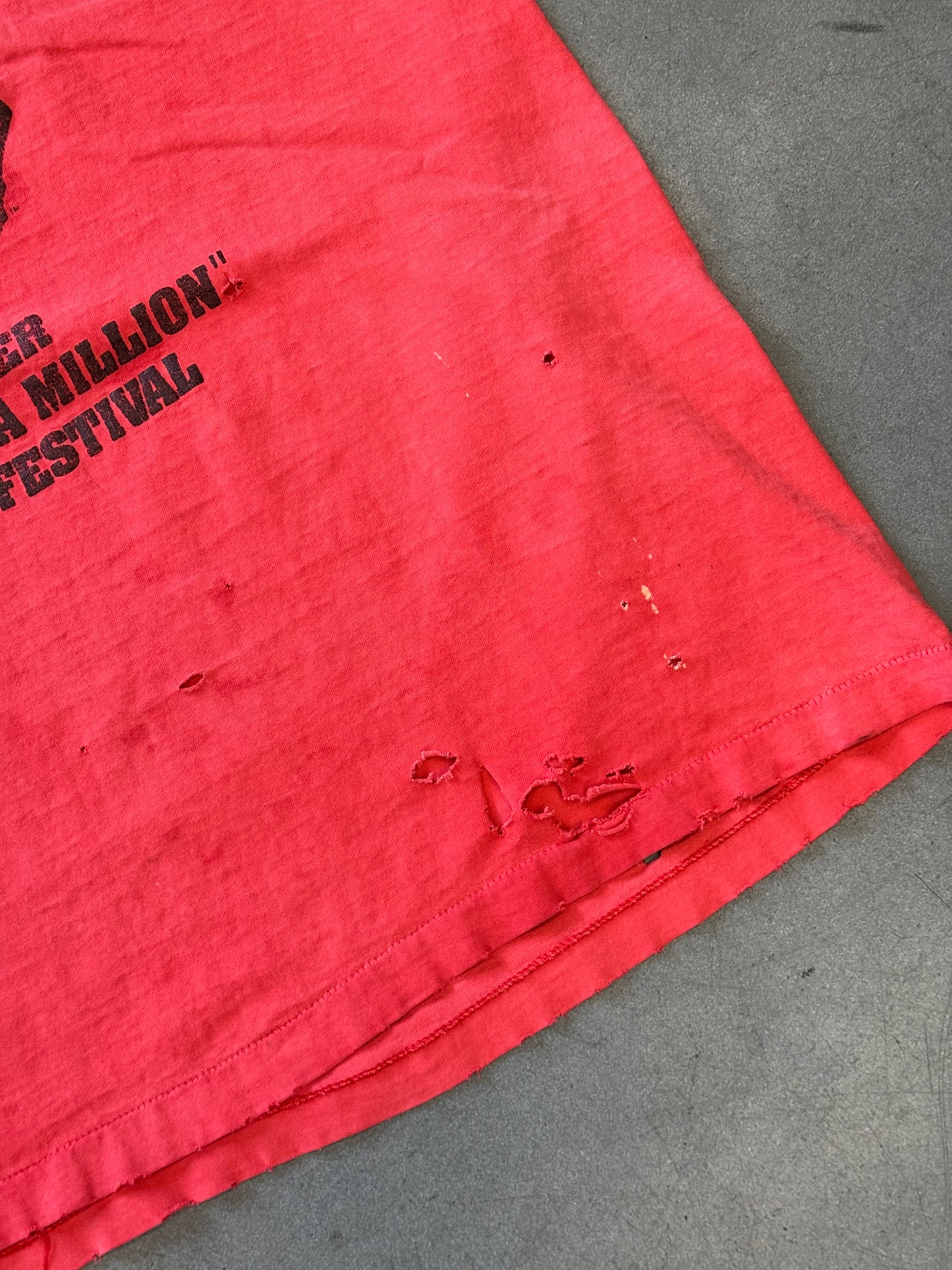 1994 SHINER MUSIC FESTIVAL EVENT STAFF DISTRESSED TEE (FOTL TAG)